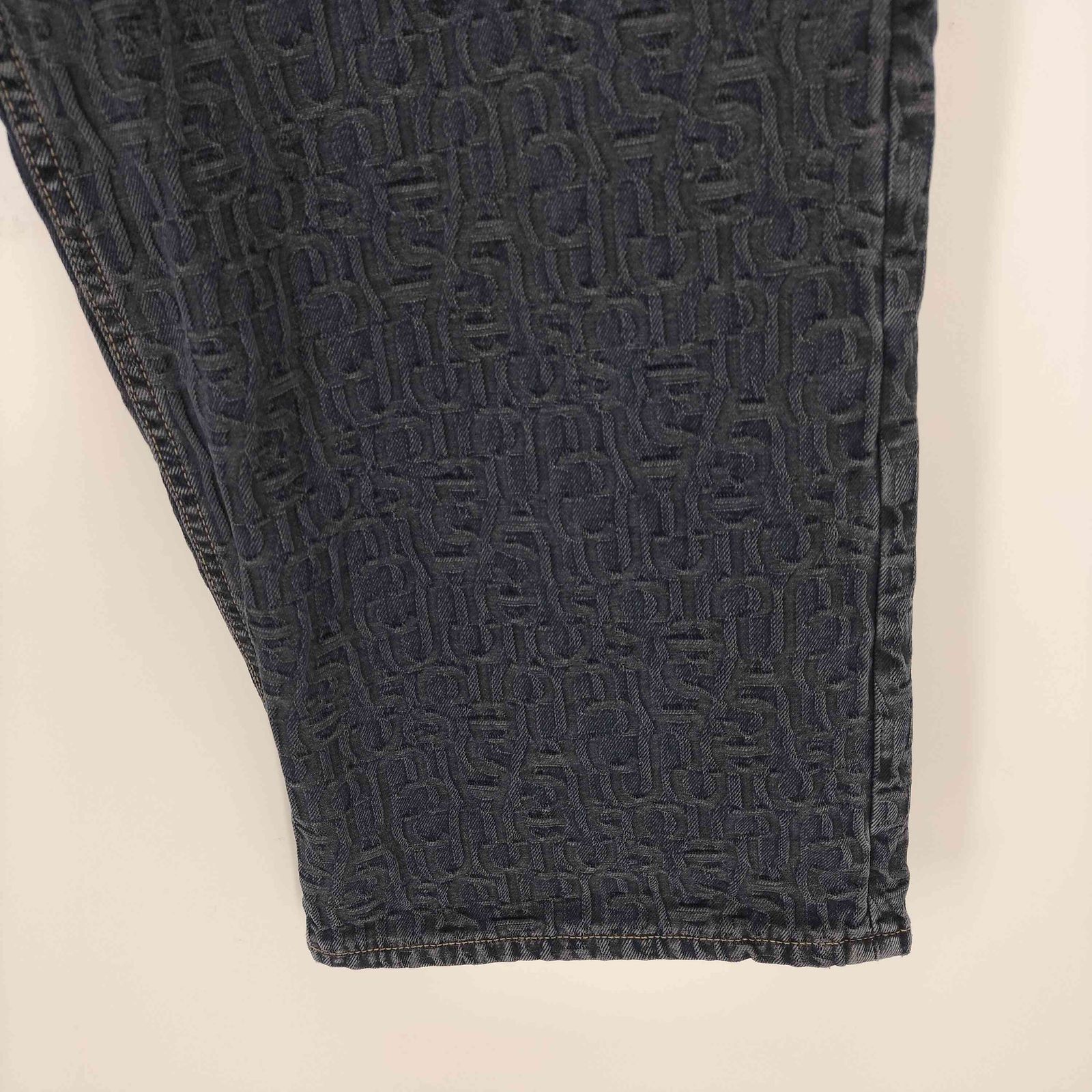 アクネストゥディオズ ACNE STUDIOS 1981f fn monogram dark バギー 