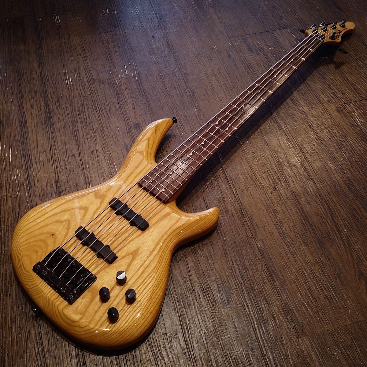 Aria Pro II アリアプロ AVANTE Series AVB85/5 エレキベース