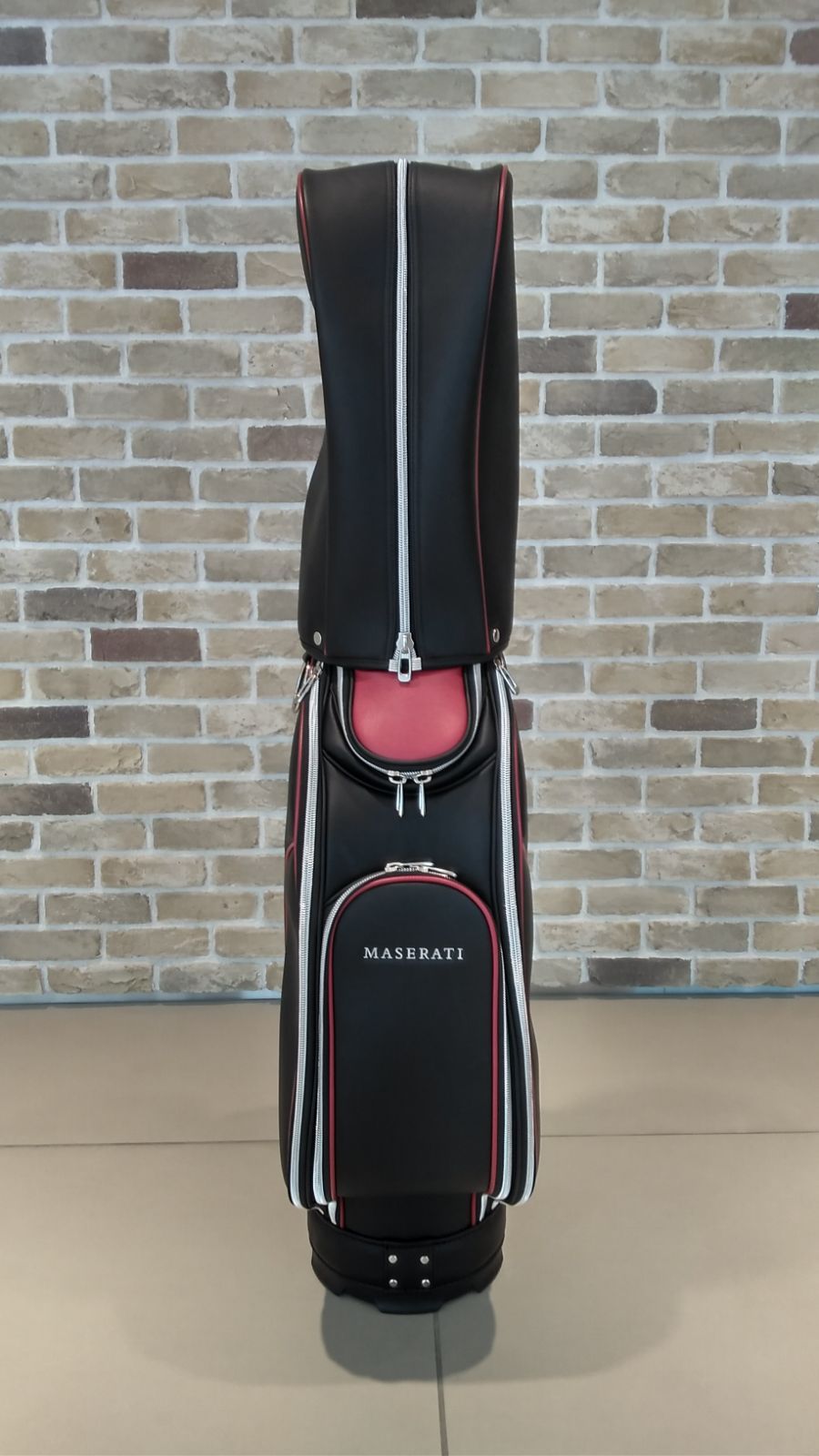 MASERATI　純正品　マセラティ　ゴルフバッグ　キャディバッグ 新品 マセラティキャディバッグ ゴルフバッグ Maserati - メルカリ