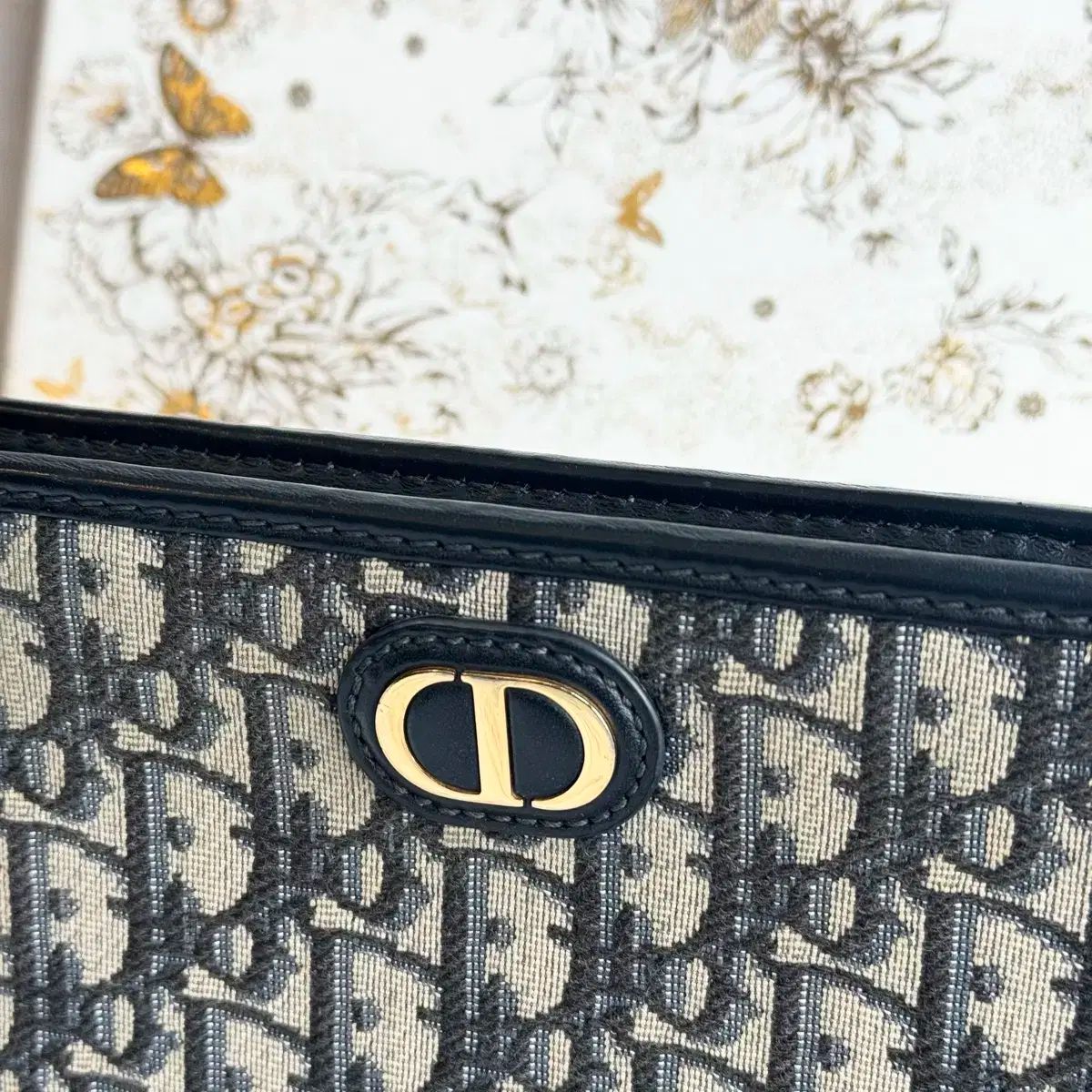 A + グレード Dior(ディオール) オブリーク モンテーニュ 30