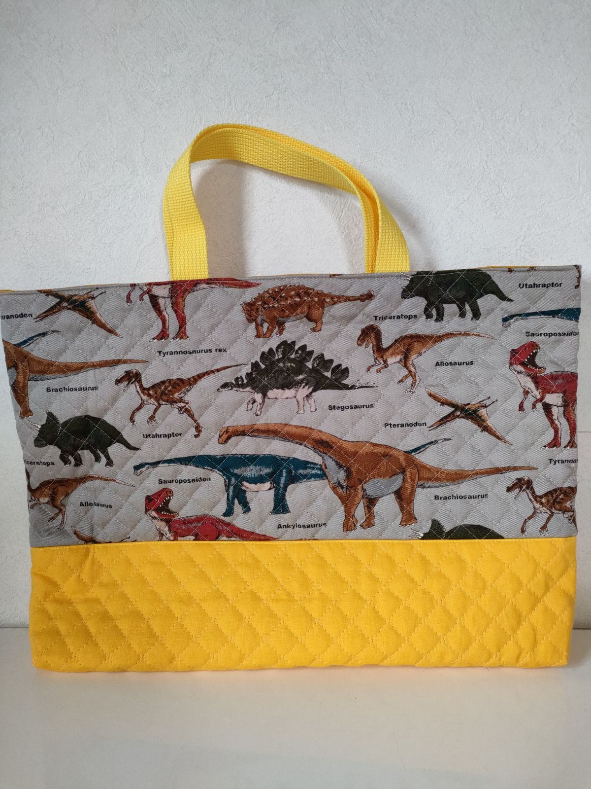 恐竜柄　レッスンバック　入園入学セット　グリーン 恐竜柄キルティングバッグ4点セット ☆キルトの先生が制作☆ 送料