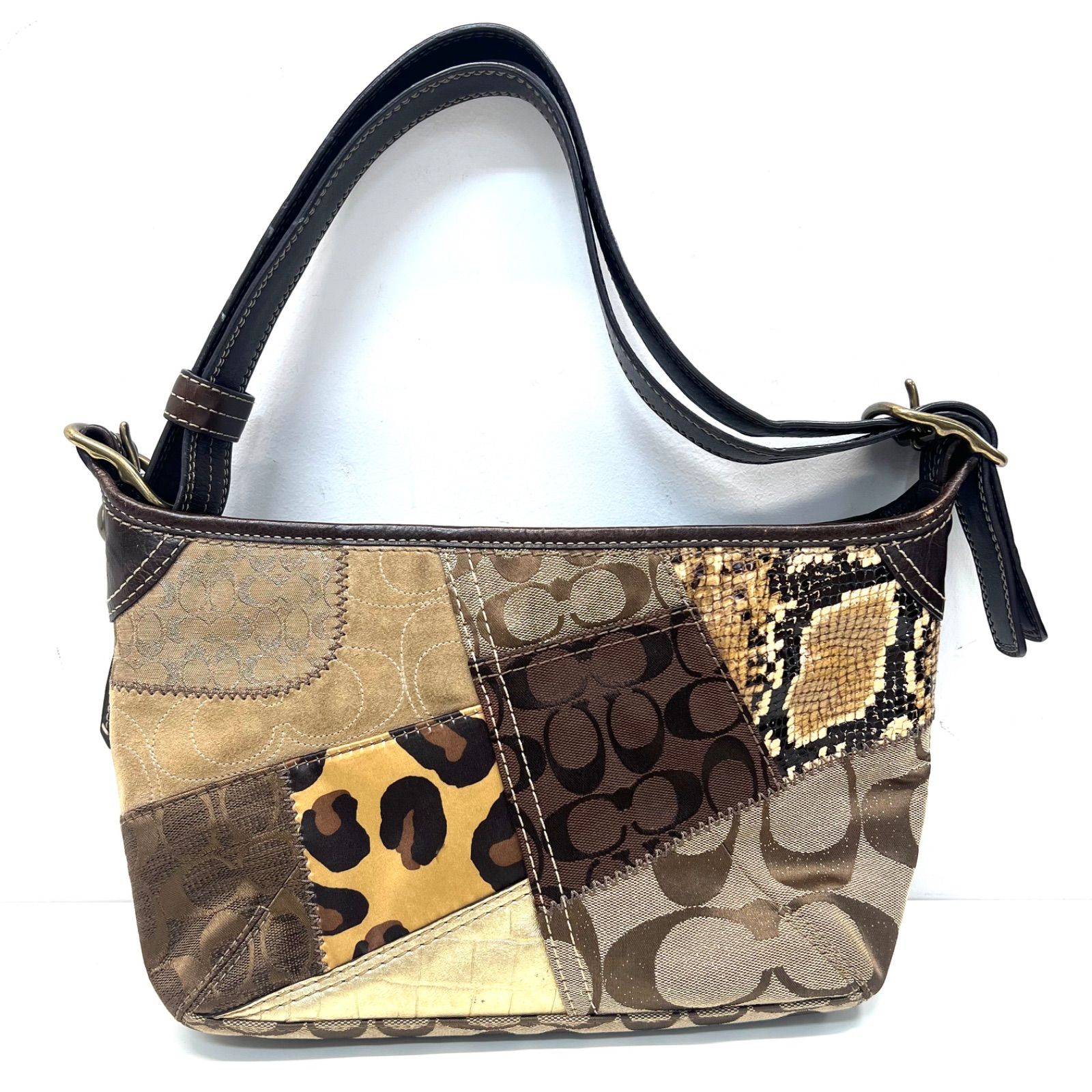 美品 コーチ シグネチャー ショルダーバッグ パッチワーク レザー アニマル柄 COACH コーチ ショルダーバッグ 豹柄 パッチワーク レオパード