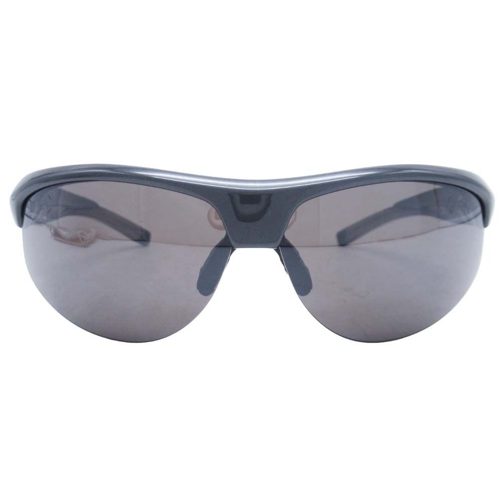 新品同様 LOUIS VUITTON ルイヴィトン 4 MOTION AIR Z0319U スポーツ  