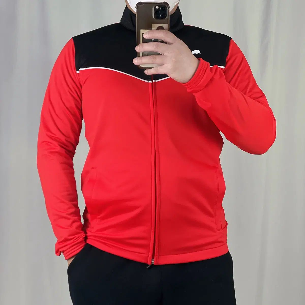 【雷市場（ポンジャン）商品韓国直送】 PUMA(プーマ) レッド 黒 トレーナー ジャージ M 250202
