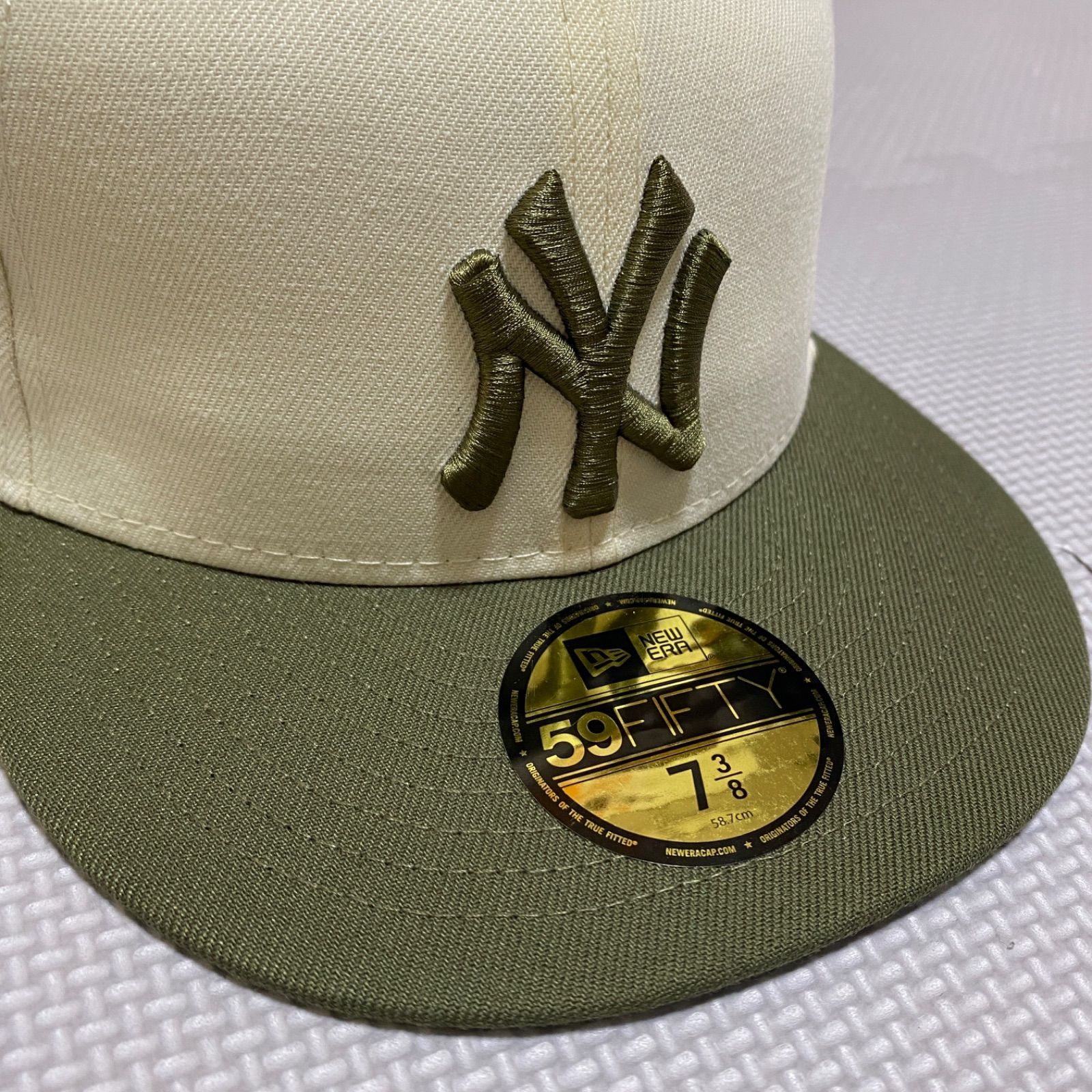 NEWERA》ニューエラ ニューヨーク ヤンキース 2トーン 59FIFTY キャップ オフホワイト オリーブ ワールドシリーズ サイドパッチ 7  3/8 - メルカリ