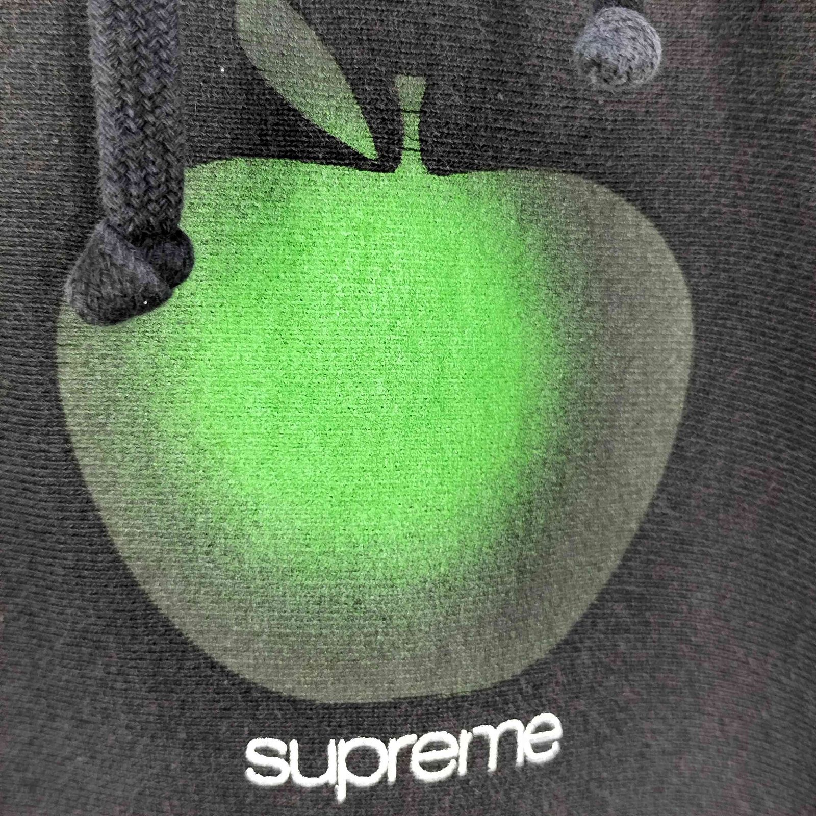 シュプリーム Supreme Apple Hooded Sweatshirt アップル プルオーバー