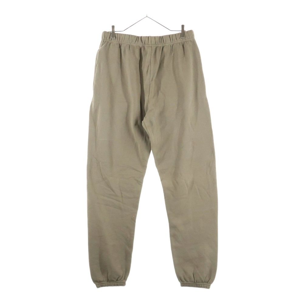 エッセンシャルズ