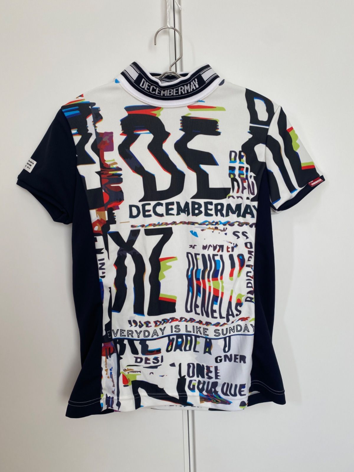 Decembermay♥️半袖モックネック DECEMBERMAY限定半袖モックネック