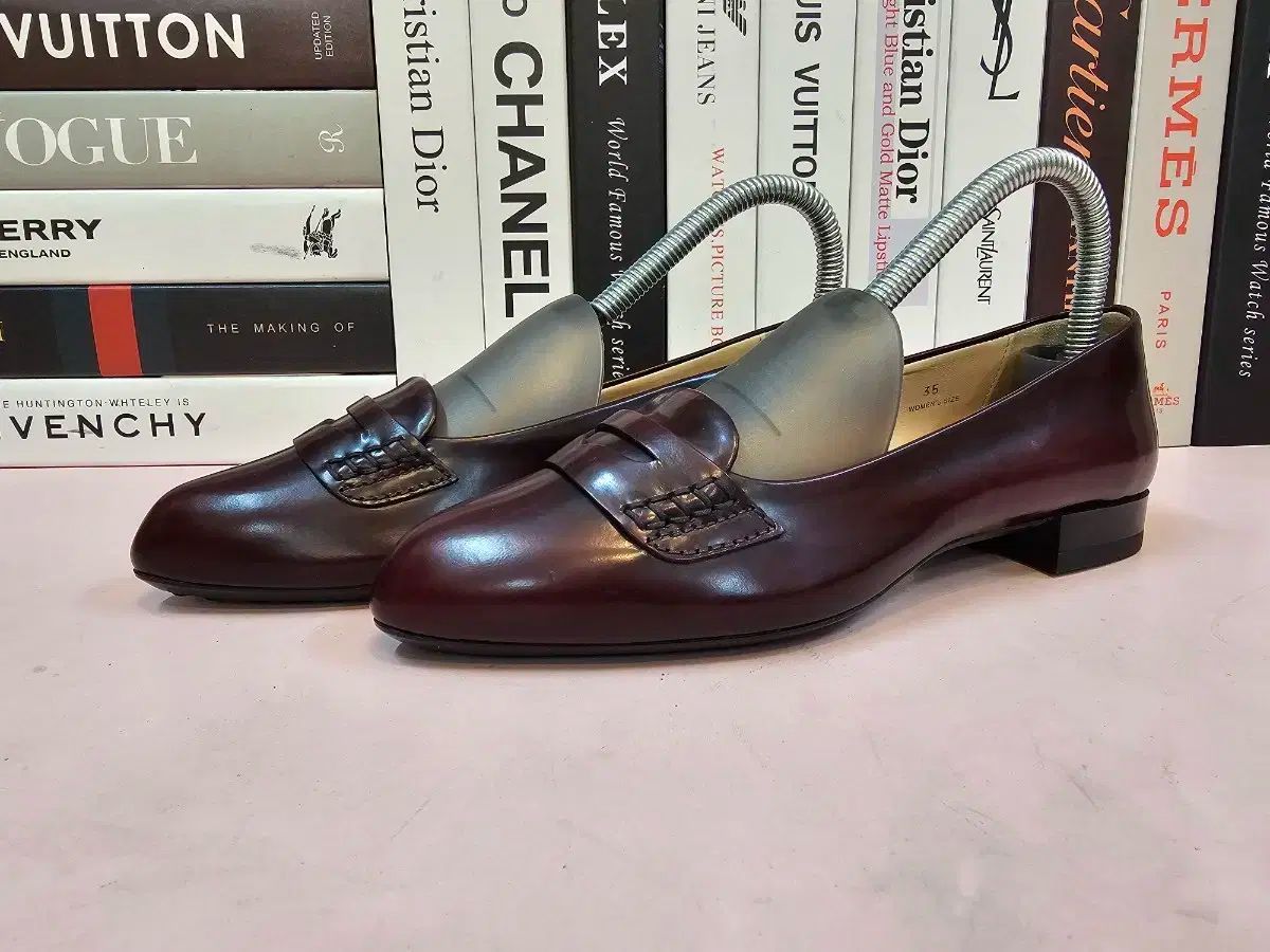 TOD S トッズ レディース 靴 ローファー 220