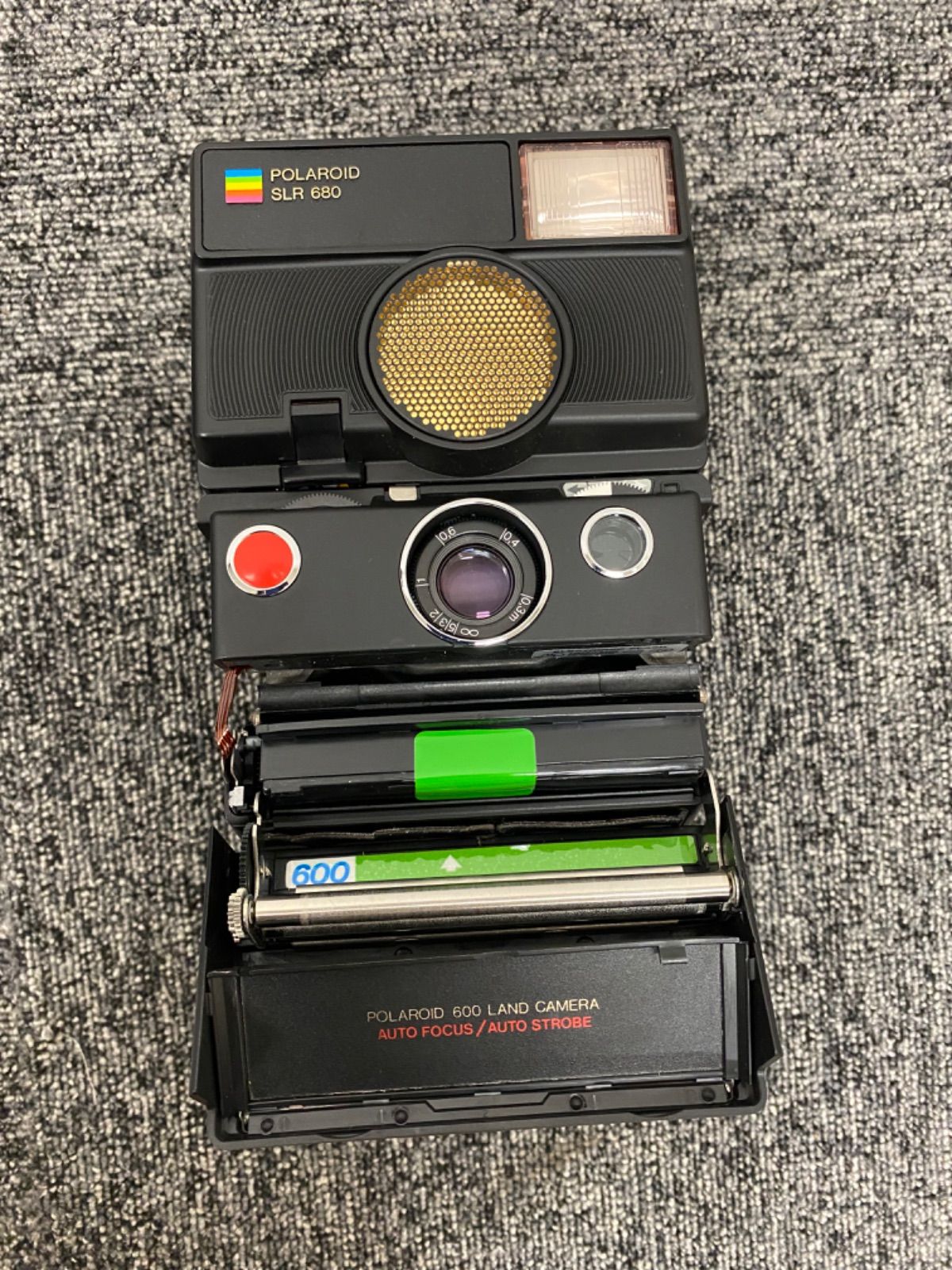 ポラロイド POLAROID SLR680 動作未確認【ジャンク品】 Polaroid SLR680 ポラロイドカメラジャンク(動作未確認)