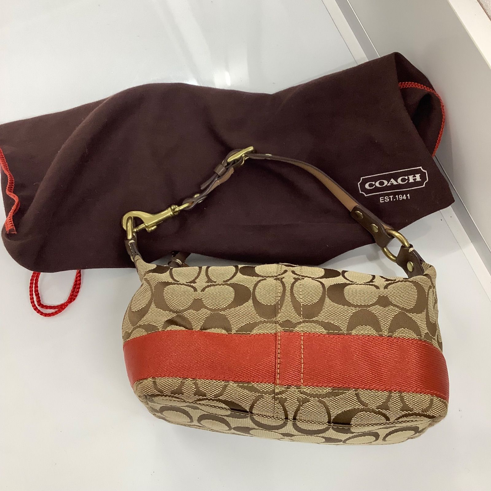 ✨希少✨COACH ワンショルダーバッグ アクセサリーポーチ シグネチャー アクセサリーポーチ ワンショルダー ショルダーバック
