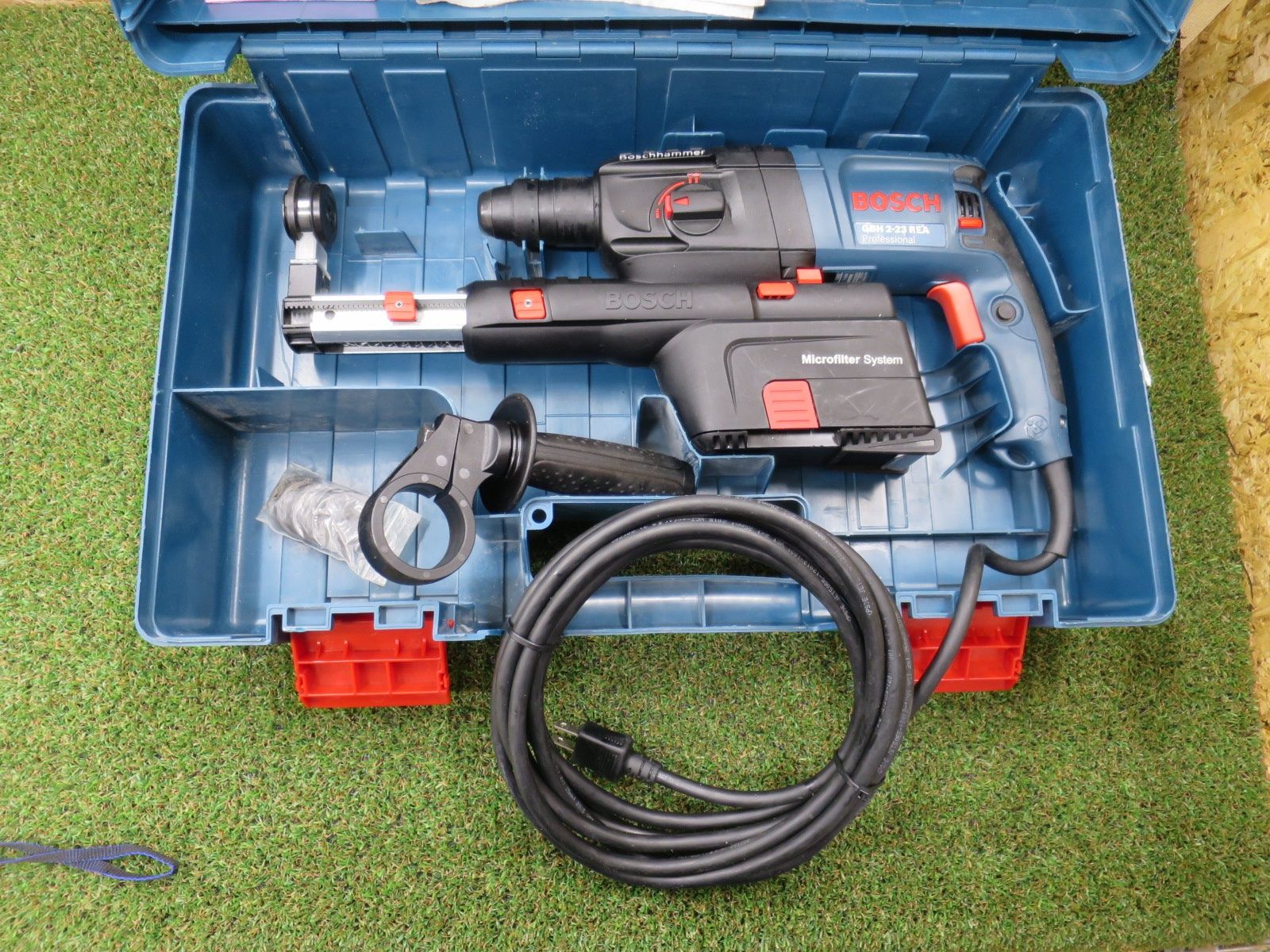 BOSCH ボッシュ 100v SDSプラス 吸じん ハンマードリル GBH2-23REA