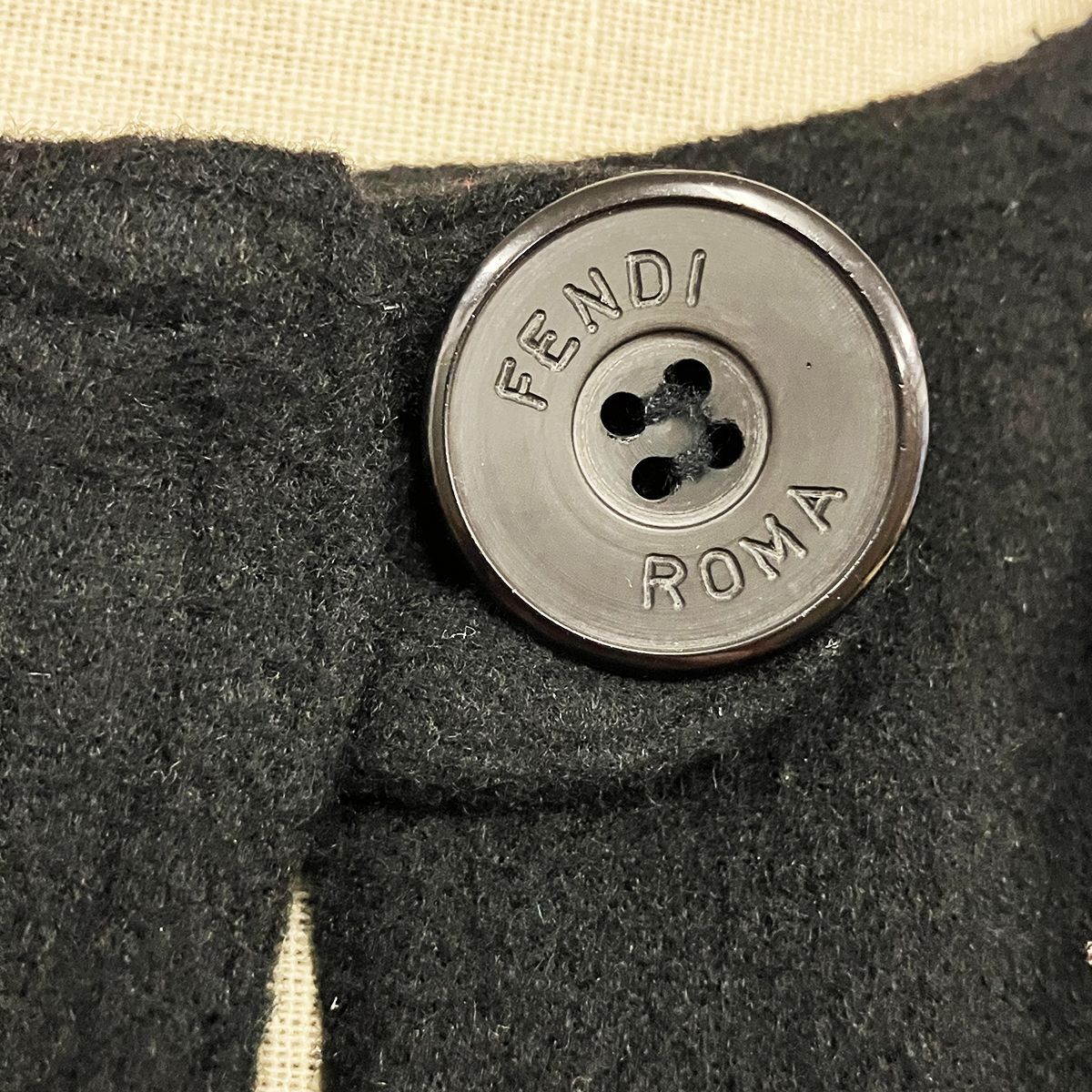 FENDI　フェンディ　ロングコート　ウールカシミア　サイズ40 楽天市場】【中古】フェンディ FENDI ロングコート FF8835 A5HD ウール