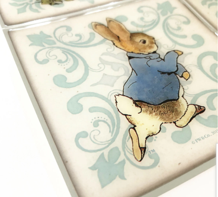 メルカリshops Peter Rabbit ピーターラビットタイルステッカー 緑園 Pvc 壁紙