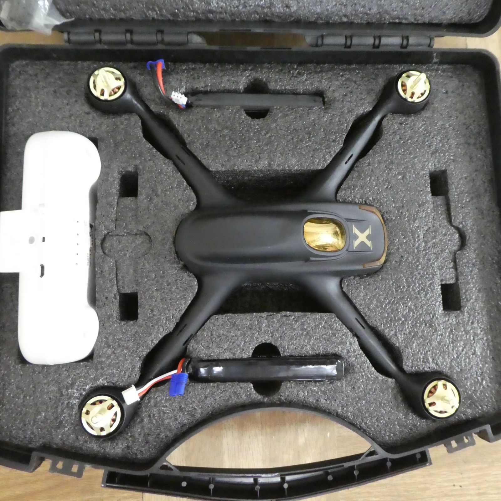 R173【大特価】ドローン GPS搭載 付属品多数 HUBSAN X4 AIR PRO H501A 