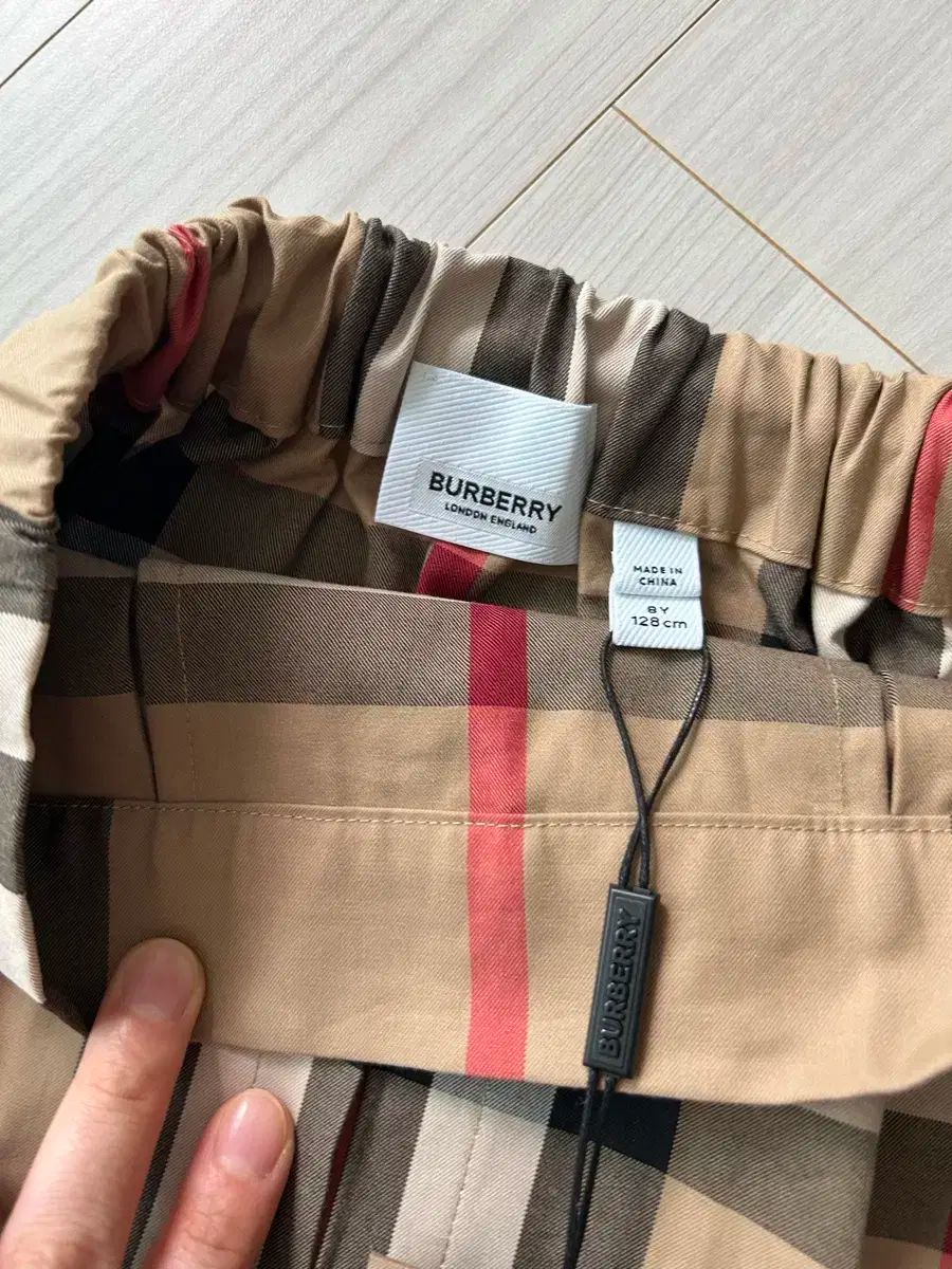 BURBERRY