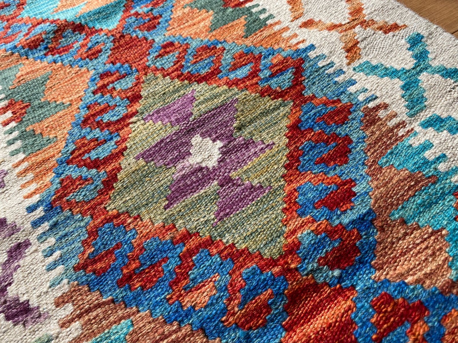 椅子に掛けたり机にも ギフトにも最適