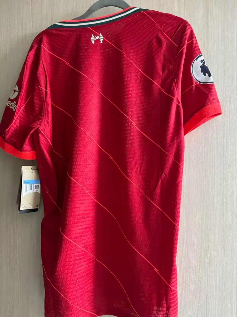 21 ー 22 リヴァプール ホーム オファー オーセンティックシャツ リ