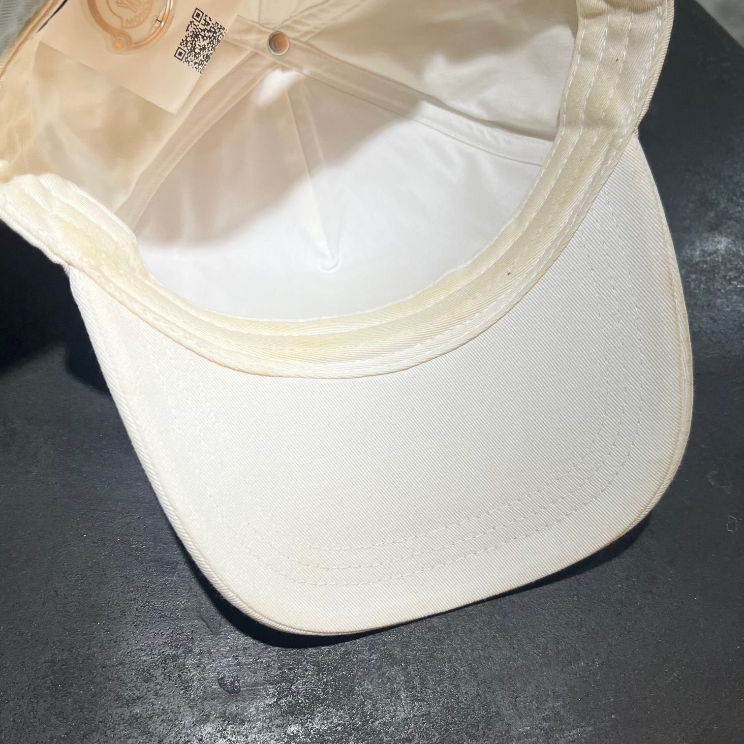 p*a様 新品★モンクレールMロゴマークキャップ MONCLER (モンクレール) ビッグマーク マジックテープ