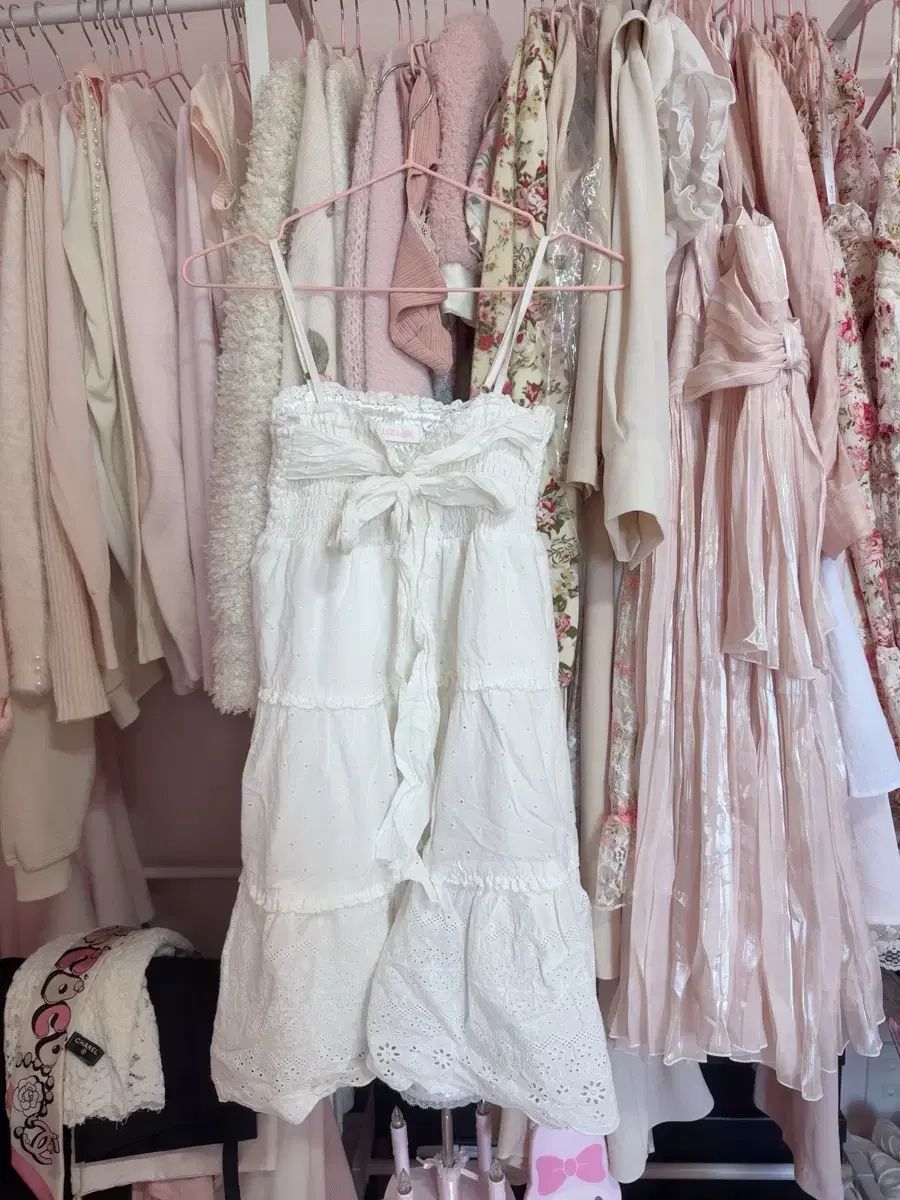 衣類リズリサONE