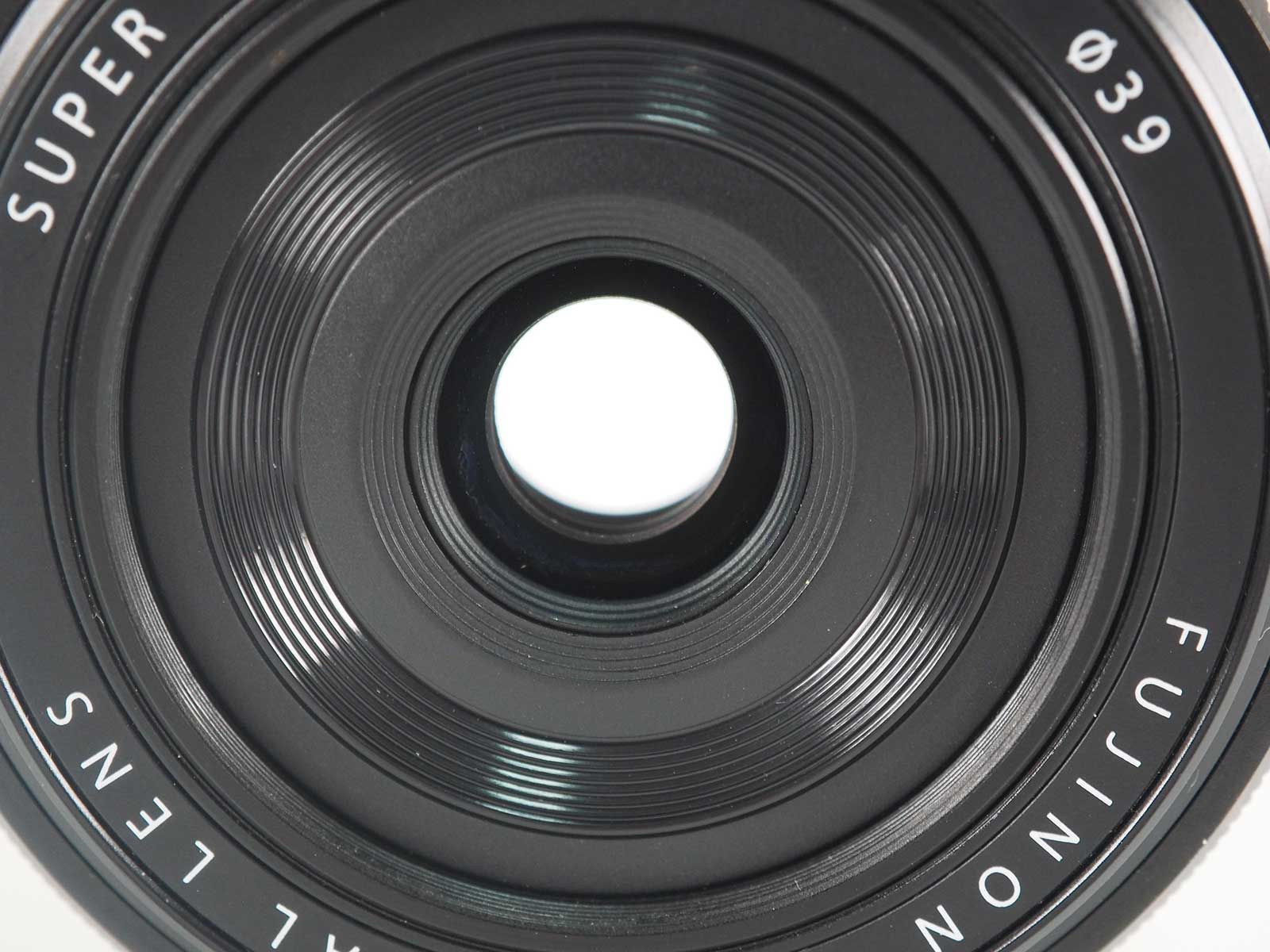 f|2.8