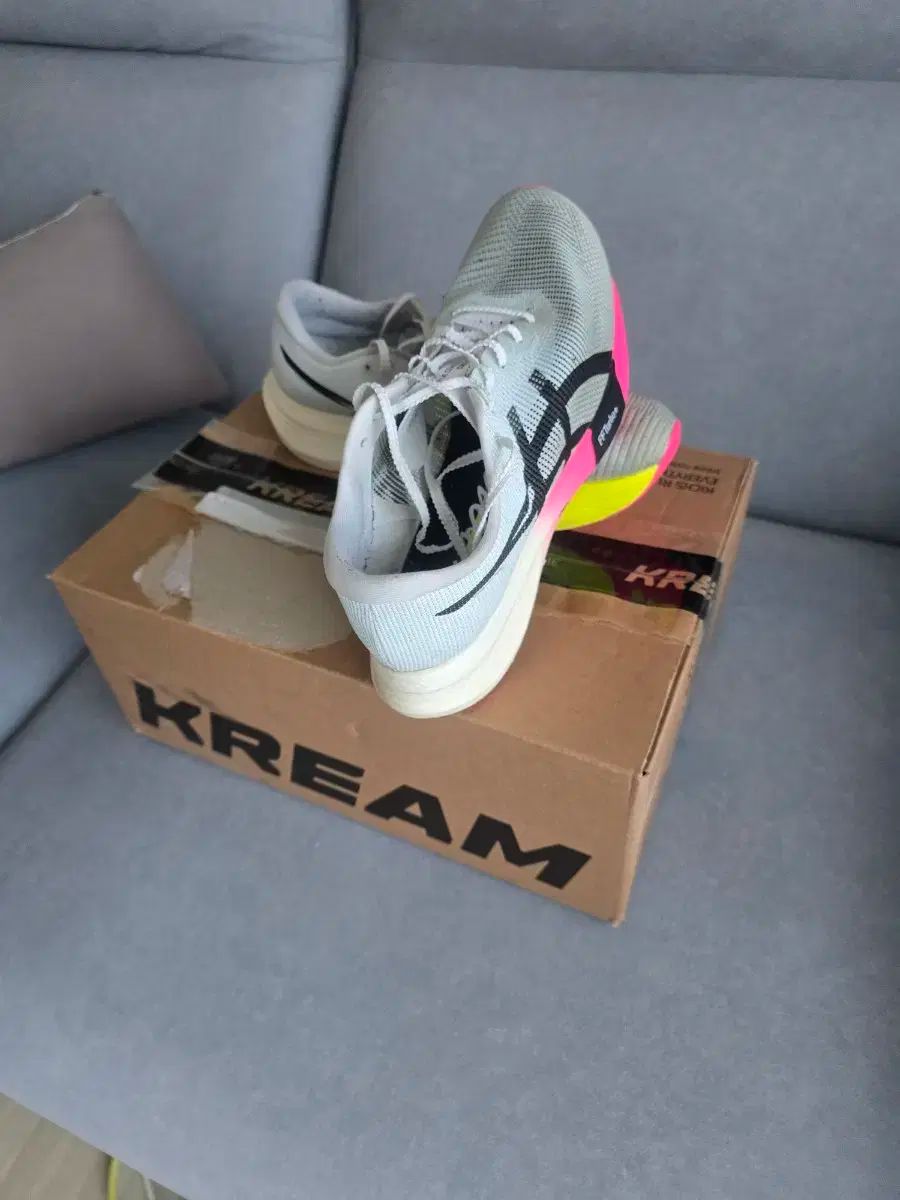 アシックス メタスピード