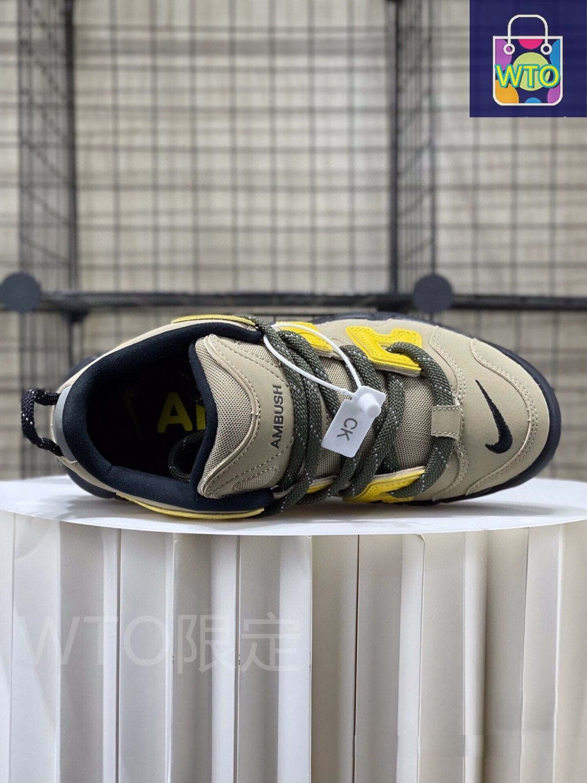 お値下げしました??即購入?? NIKE ナイキ AMBUSH AIR MORE