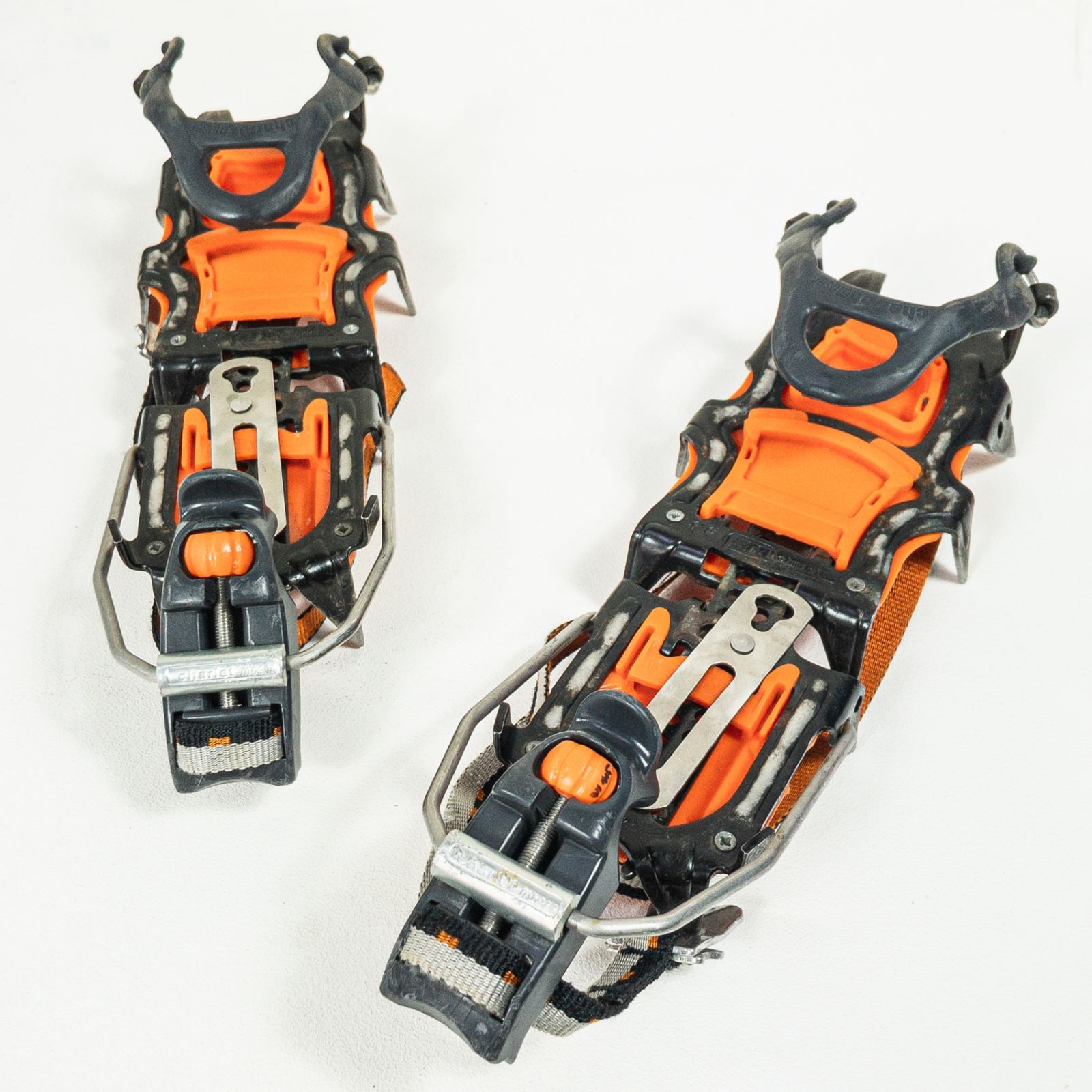 PETZL - 【OneSize オレンジ系】 Petzl ( ペツル ) バサック Vasak セミワンタッチアイゼン ウィンターギア クランポン アイゼン z00050956  クランポン アイゼン ウィンターギア OneSize オレンジ系】 Petzl ( ペツル ) バサック Vasak セミ