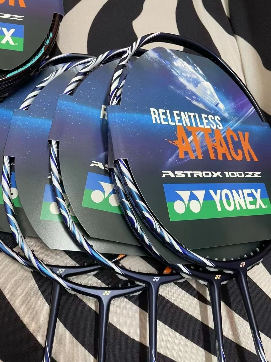 新品 YONEX ヨネックス アストロクス100ZZ ASTROX100ZZ AX100ZZ 4UG5 バドミントンラケット - メルカリ
