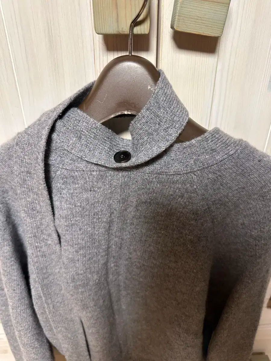 カーディガン グレー