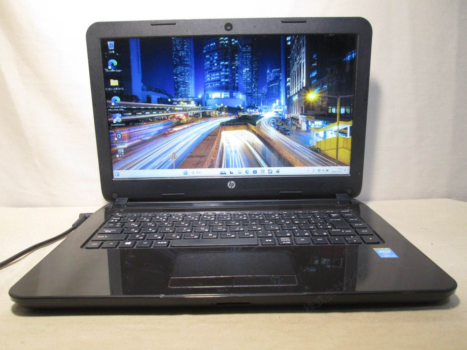 HP L1L54PA#ABJ IntelCore i3 4005U 1.70GHz搭載/4G/750G/DVDSマルチ/AUTOCAD2017&MSOffice2016 HP L1L54PA#ABJ IntelCore i3 4005U 1.70GHz搭載/4G/750G/DVDSマルチ/AUTOCAD2017&MSOffice2016