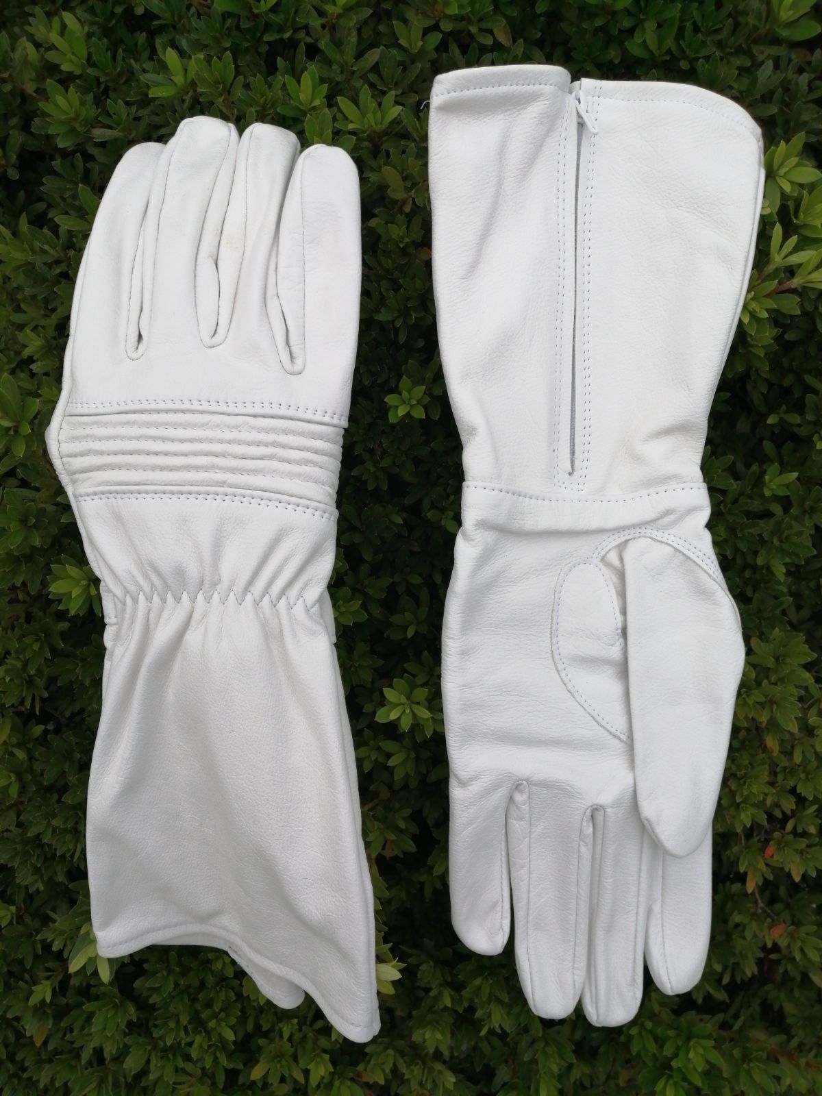 お買い得，新作登場 特撮グローブ