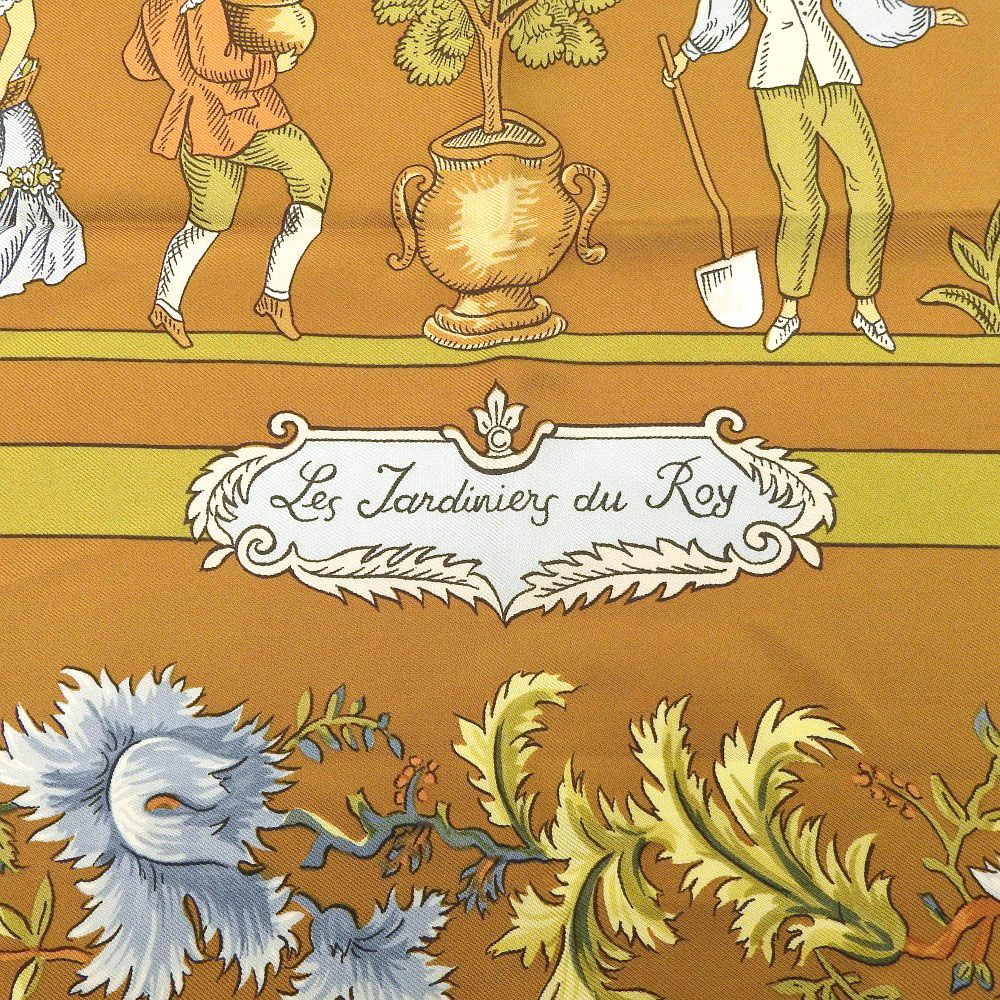 【まとめ】 HERMES カレ90 「Les Jardiniers du Roy(庭師のロイ)」/ CHANEL ココマーク柄 他 シルク100% スカーフ 5点 中古 Les Jardiniers du カレ 超美品 1960年代フランス製