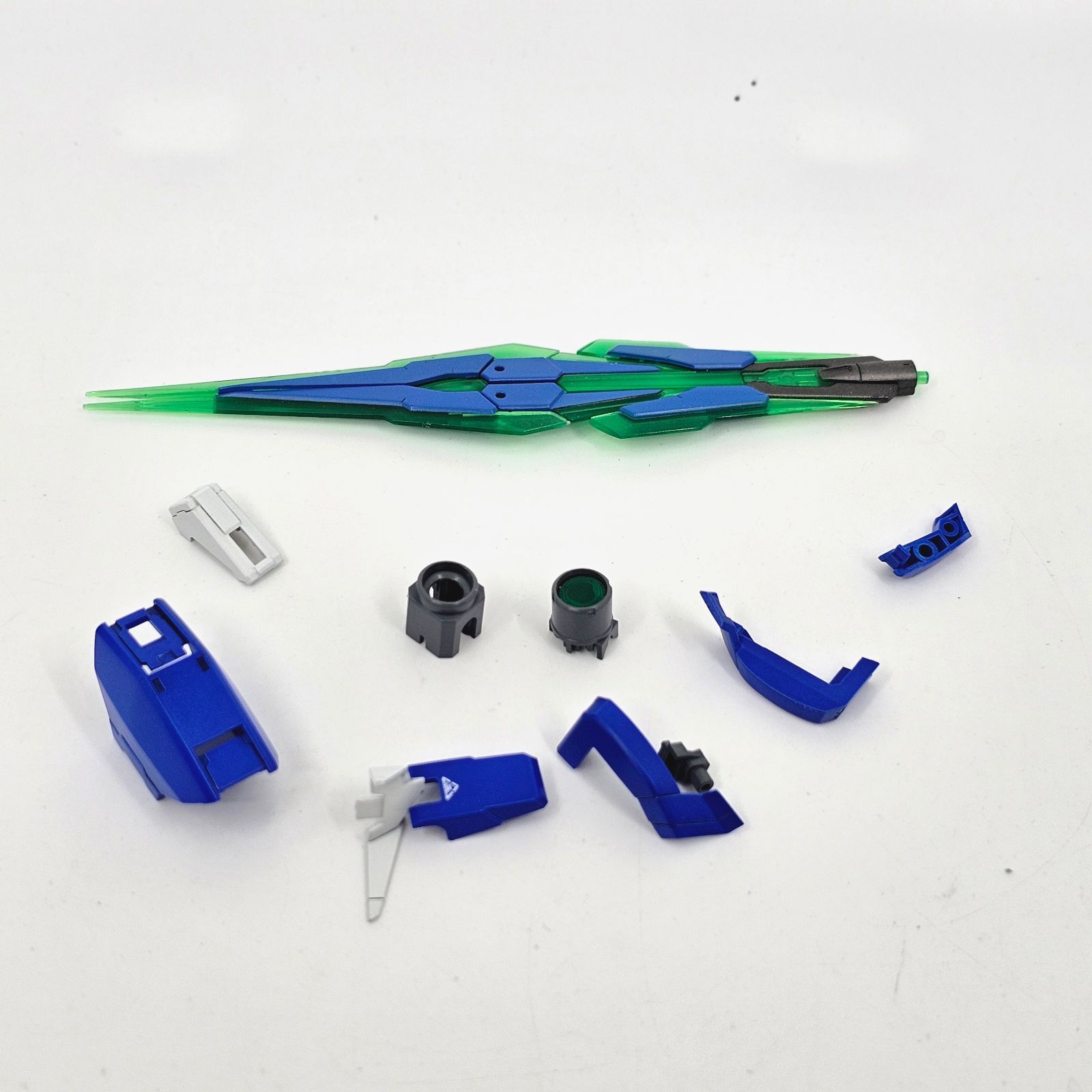 塗装済み 完成 MG ダブルオークアンタ ジャンク MG ダブルオークアンタ ガンプラ リユース品 ジャンク - メルカリ