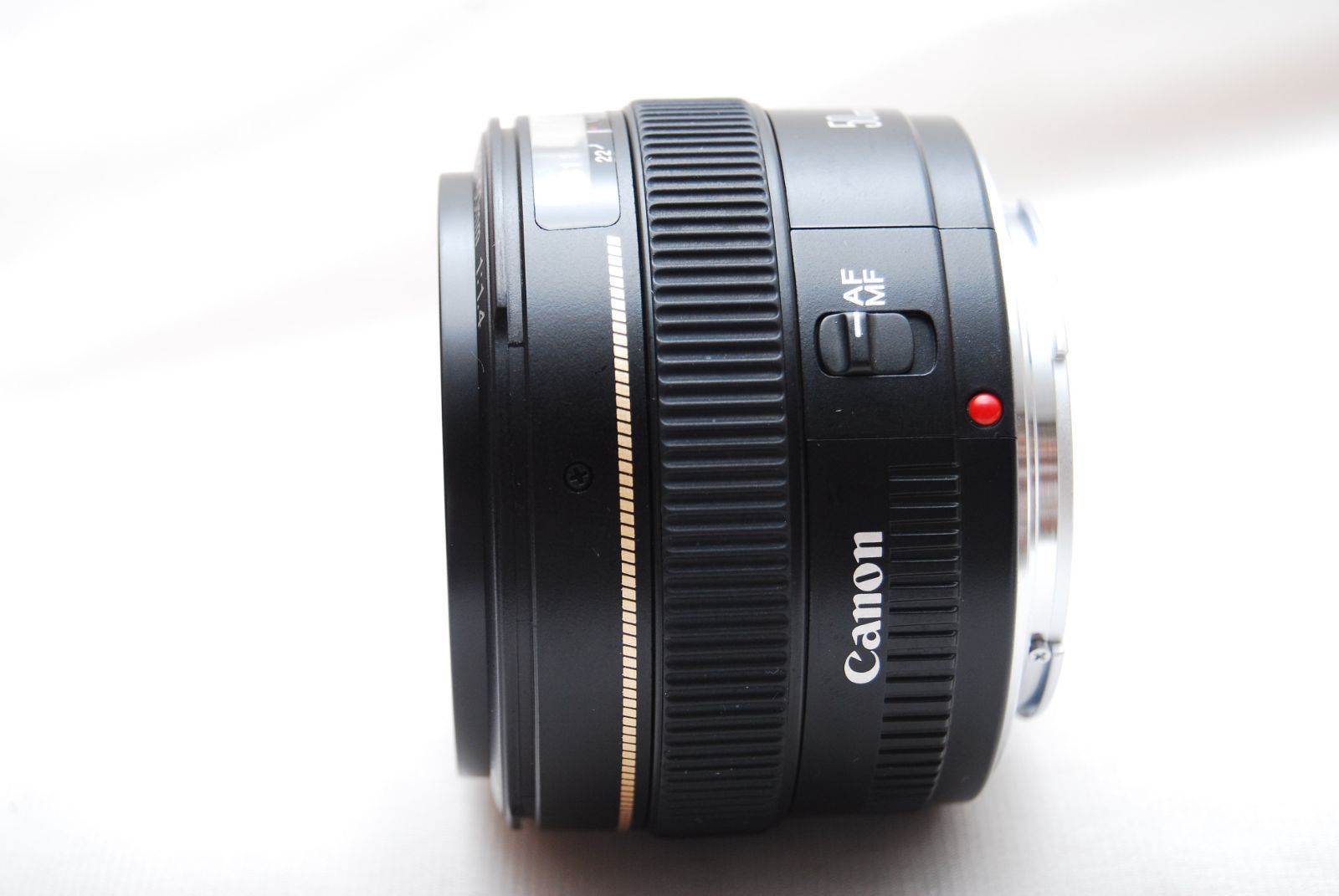 F1.4 USM