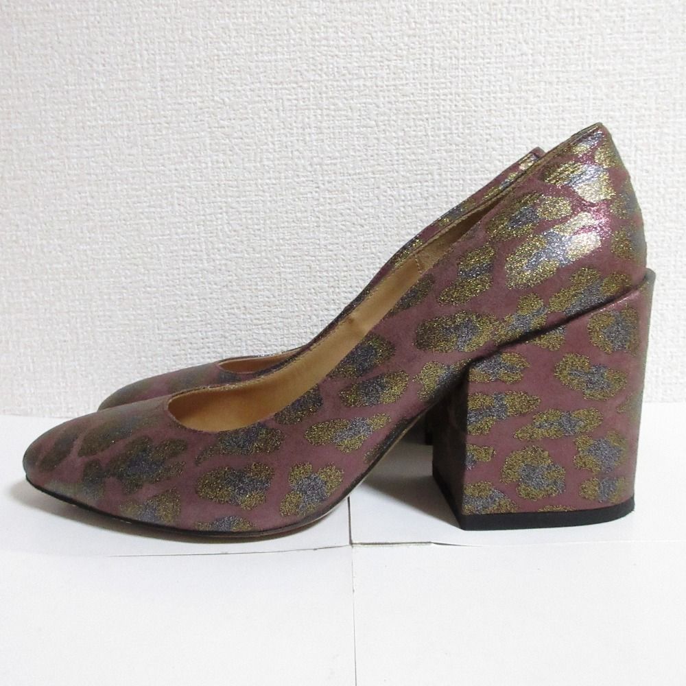 ダークパープル