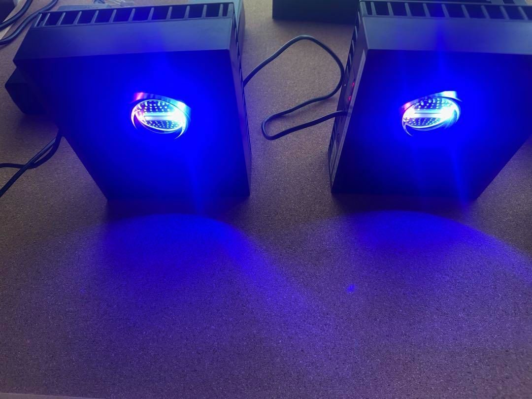 【中古】Red Sea ReefLED 90 & アーム ×2 中古】Red Sea ReefLED 90 & アーム ×2 - メルカリ