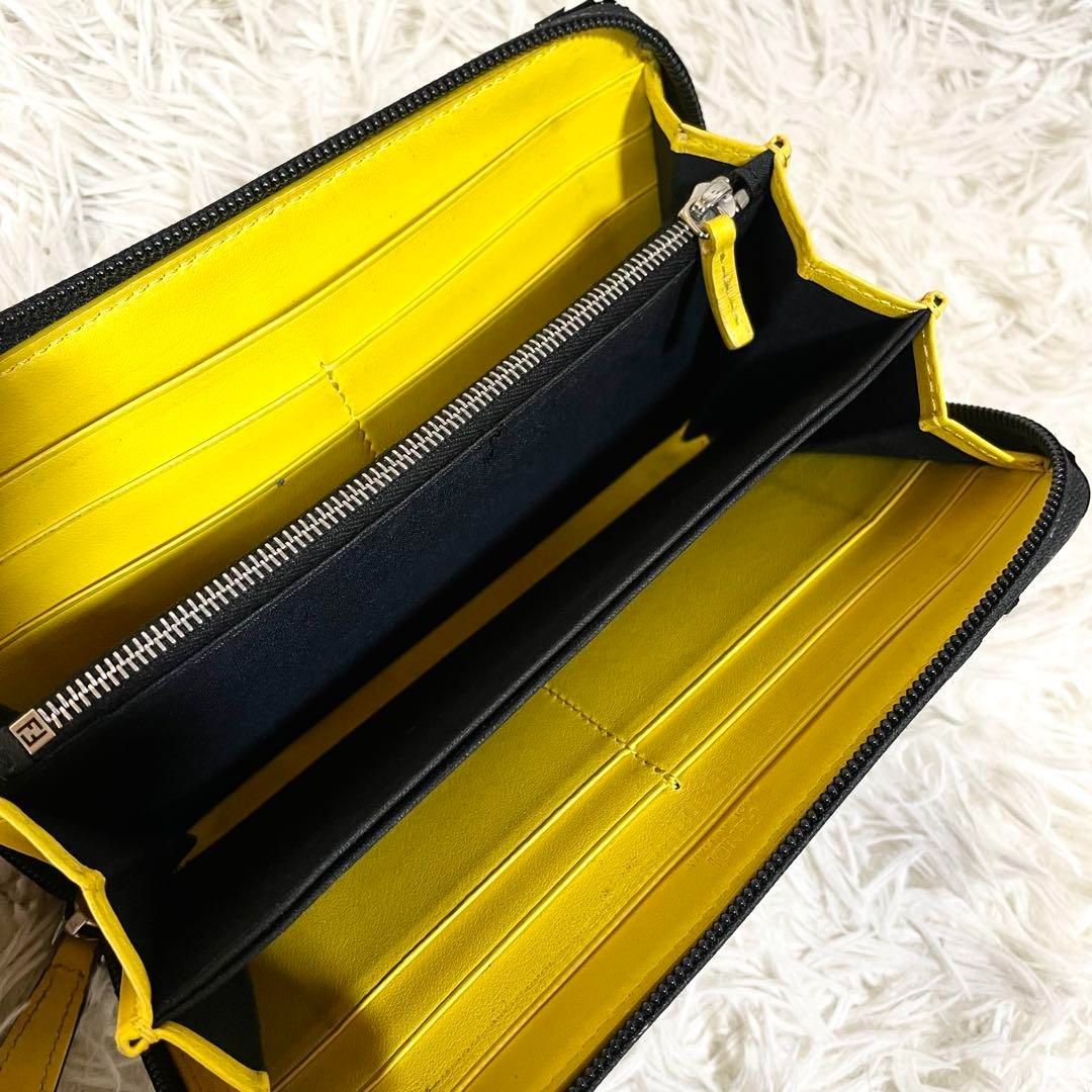 フェンディ FENDI ラウンドファスナー ズッカ レディース メンズ