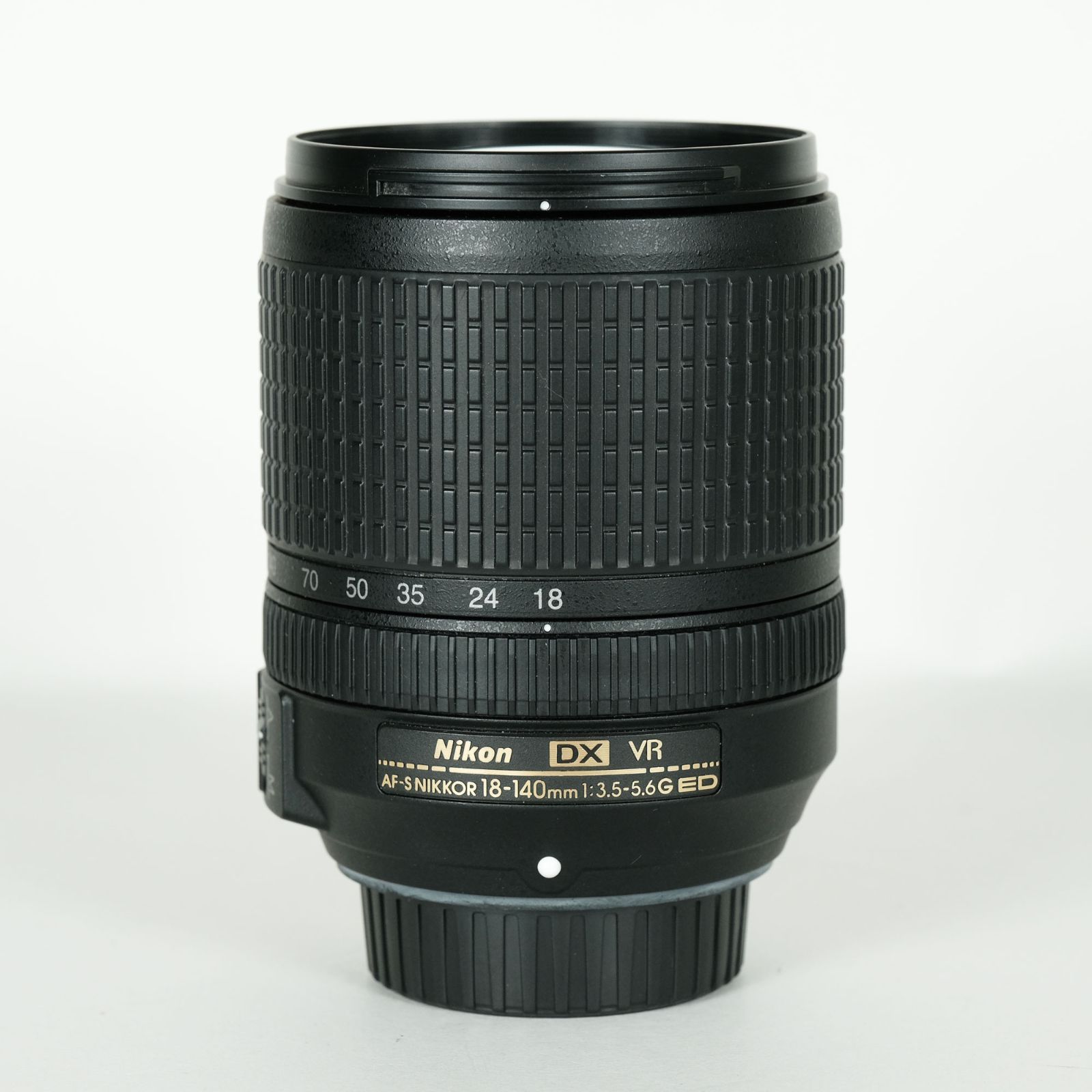 NIKKOR 18-140mm