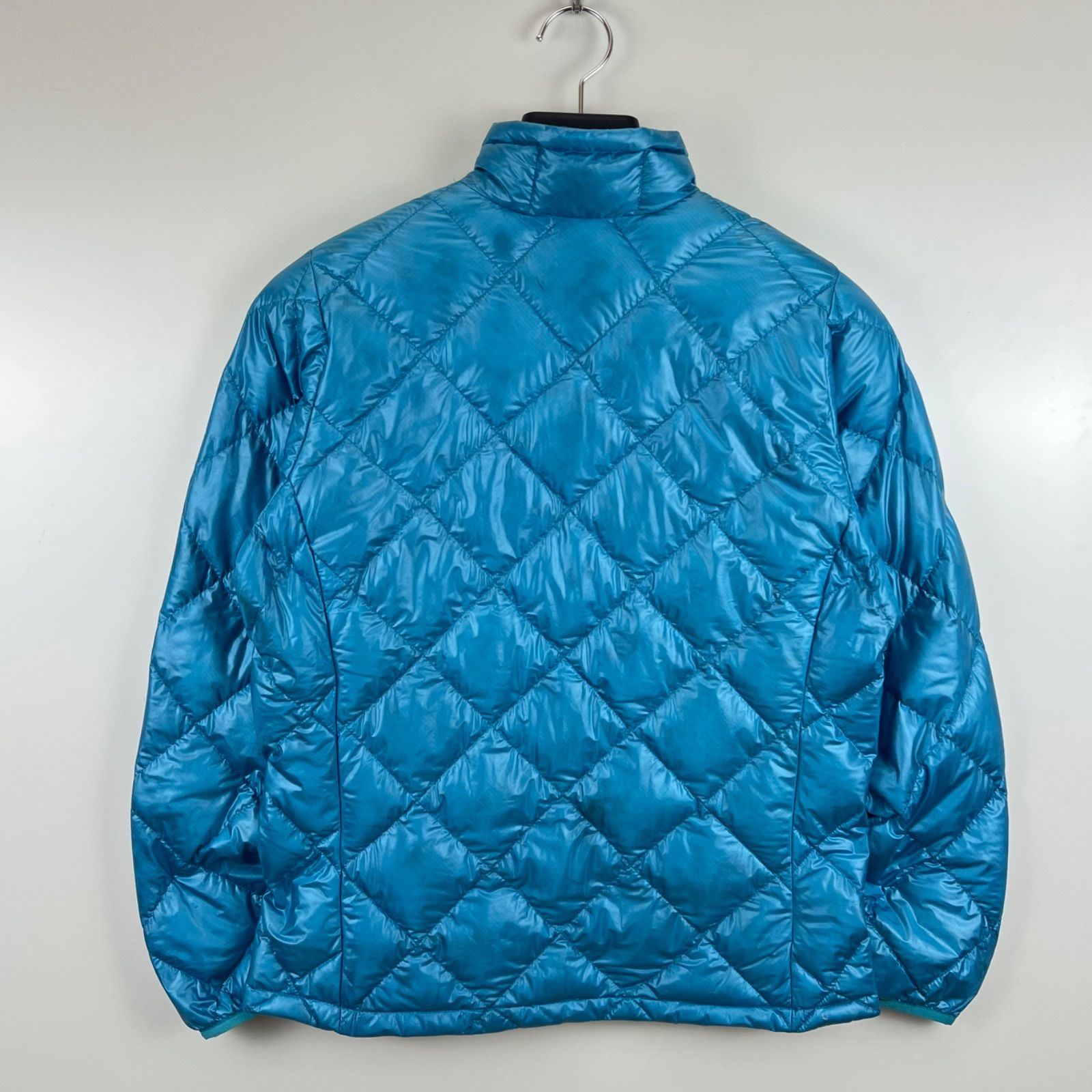 美品 mont-bell U.L.ダウンインナージップジャケット mont-bell モンベル＞ U.L.ダウンインナージャケット | 中古