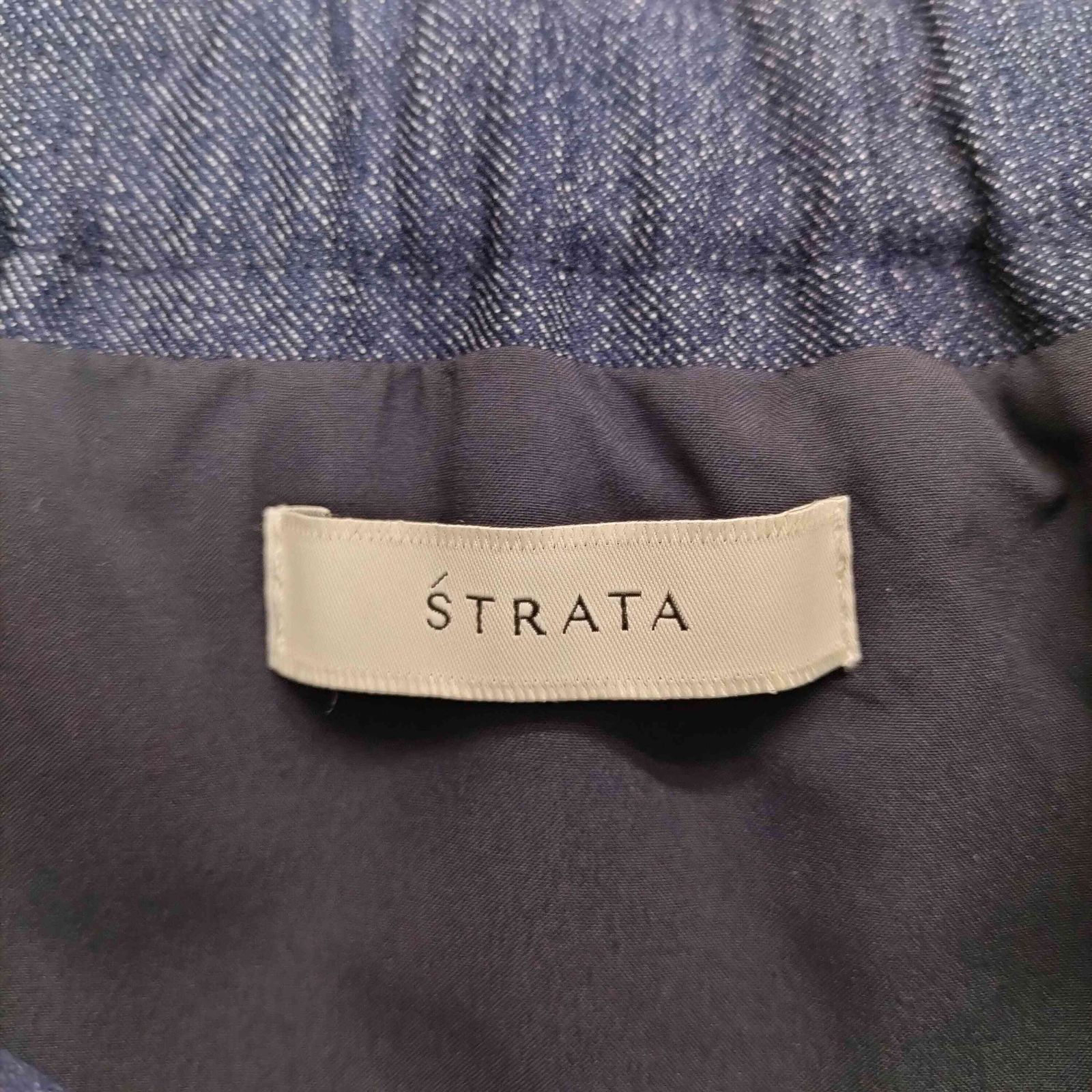 STRATA(エストラータ) 25SS デニムライクペプラムトップス レディース FREE  中古 古着 0423 エストラータ STRATA 25SS デニムライクペプラムトップス