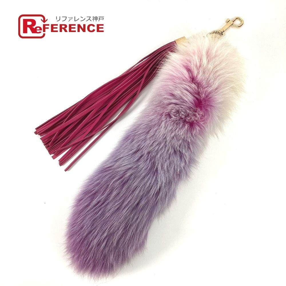 ルイヴィトン ビジューサックフォクシーポンポン バッグチャーム