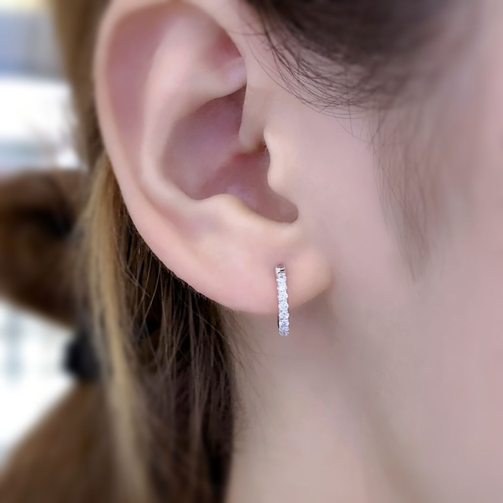 ダイヤピアス／オーダーメイドジュエリー／K18ホワイトゴールド／0.45