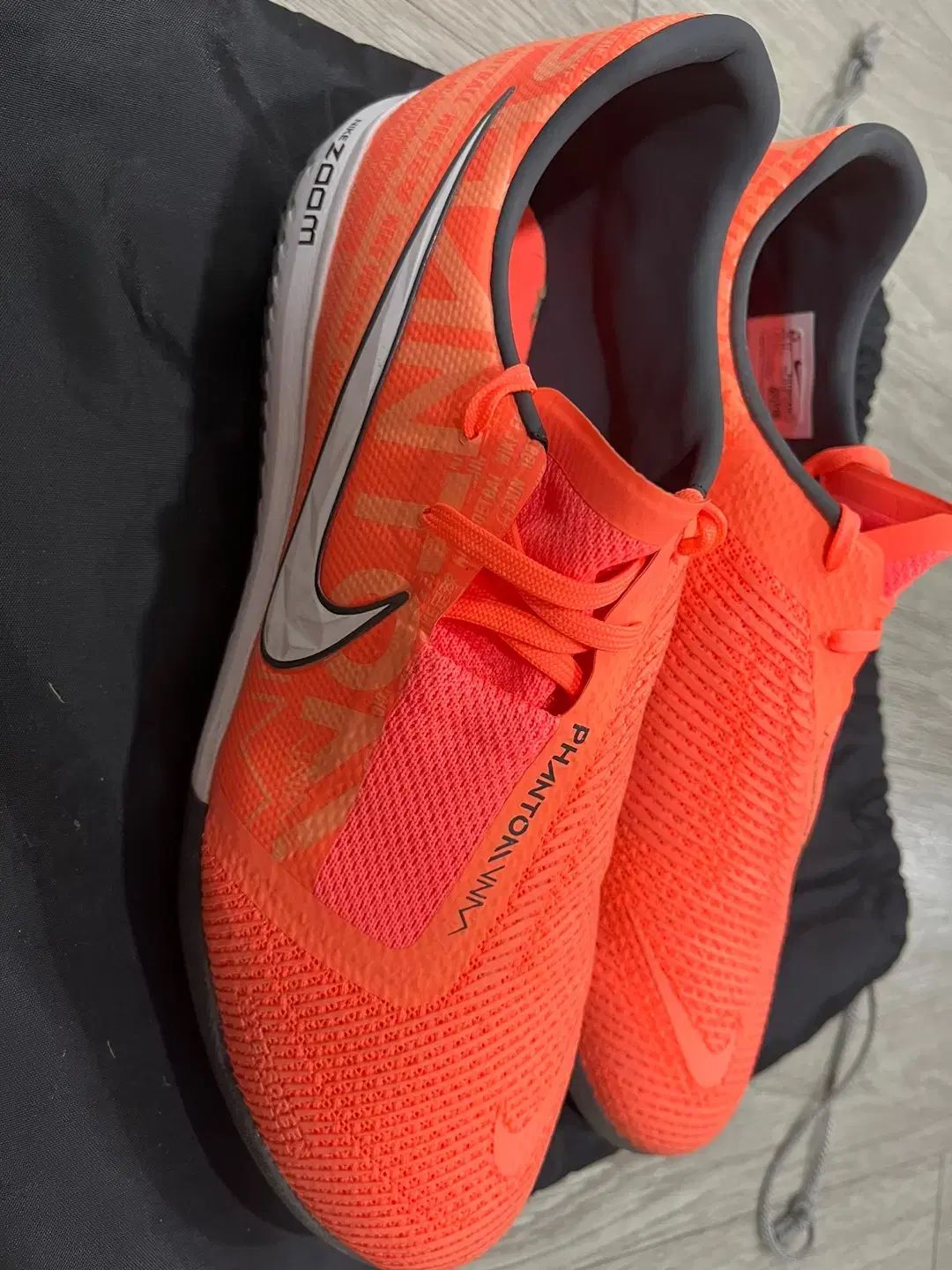 NIKE ナイキ