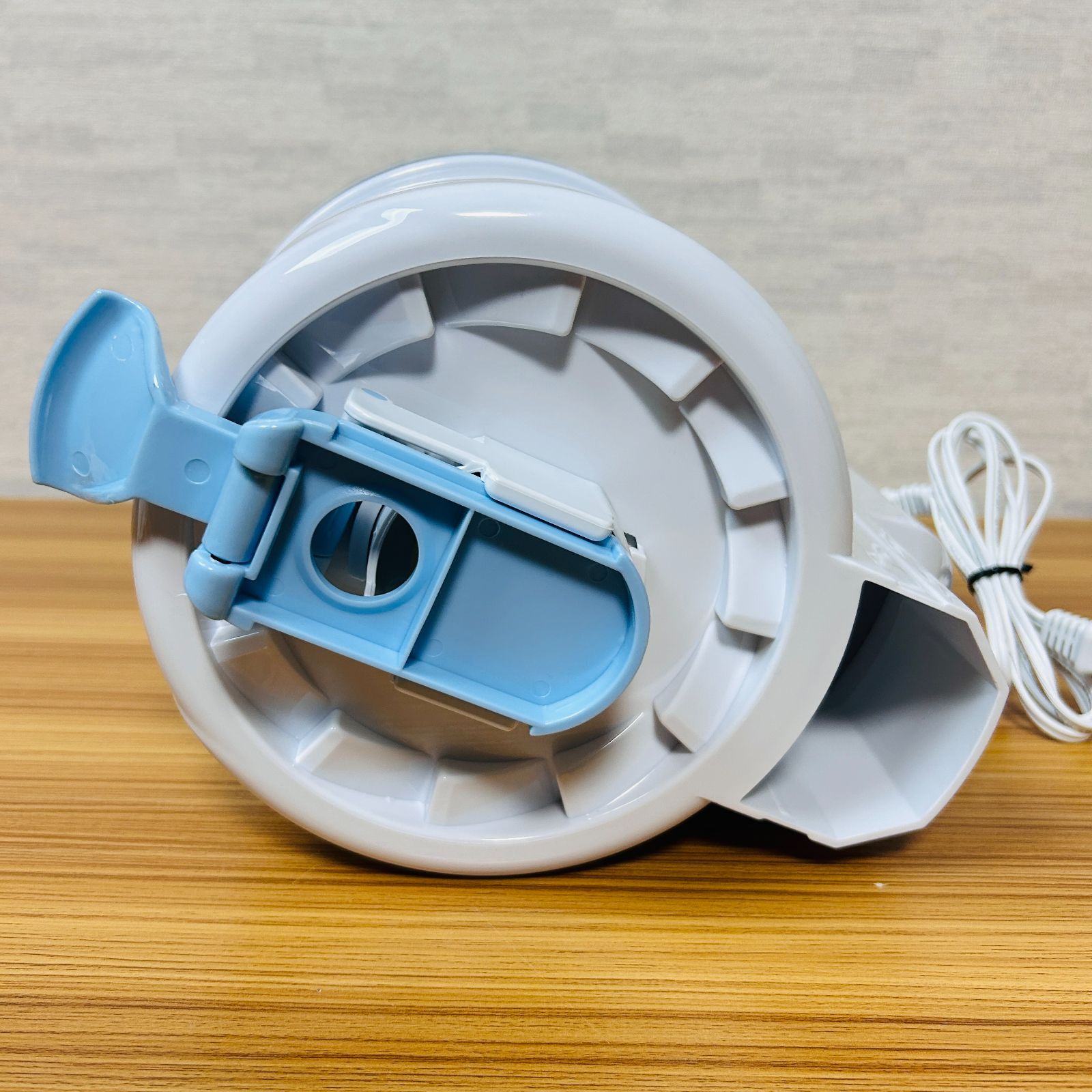 ドウシシャ 電動 ソフトクリームメーカー くるクリーム DSC-18BL