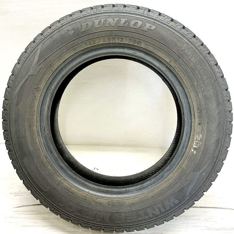 ダンロップ145/80r12 80/78N LT中古スタッドレス4本セット ダンロップ145/80r12 80/78N LT中古スタッドレスタイヤ4本セット ⑤