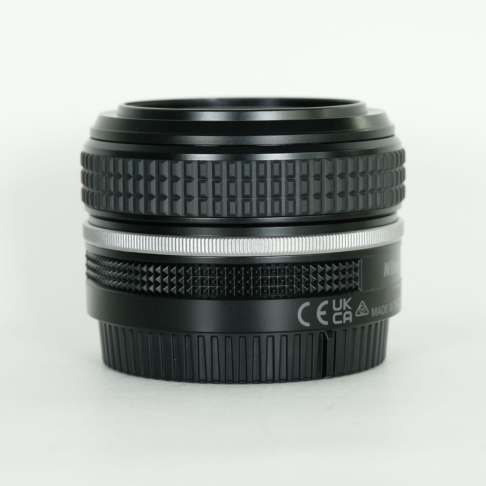 極美品｜高級フィルター2種、メタルフード2種付] Nikon NIKKOR Z 40mm