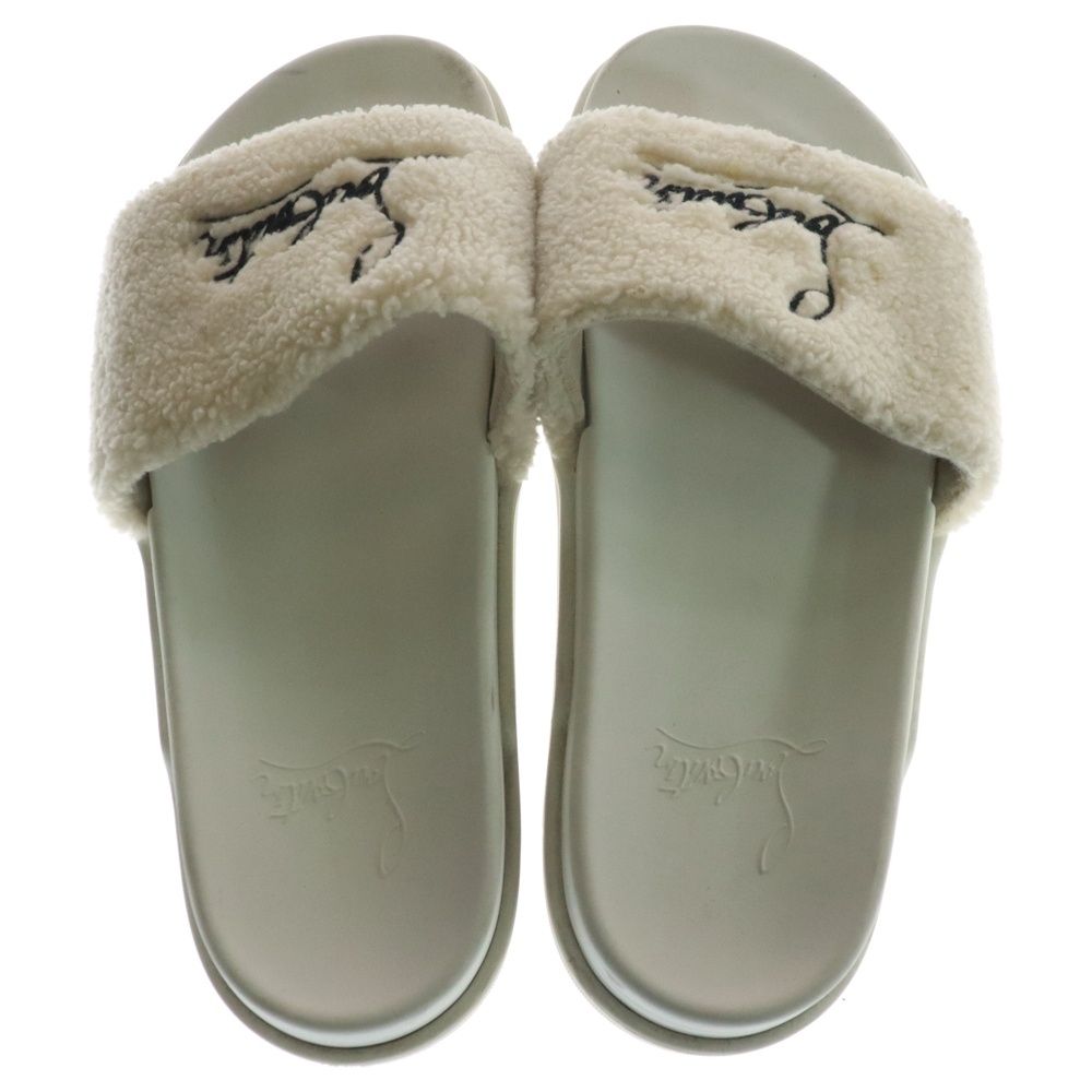 休日やバカンスに Christian Louboutin ロゴ スライドサンダル スライド Christian Louboutin(クリスチャンルブタン) サンダル