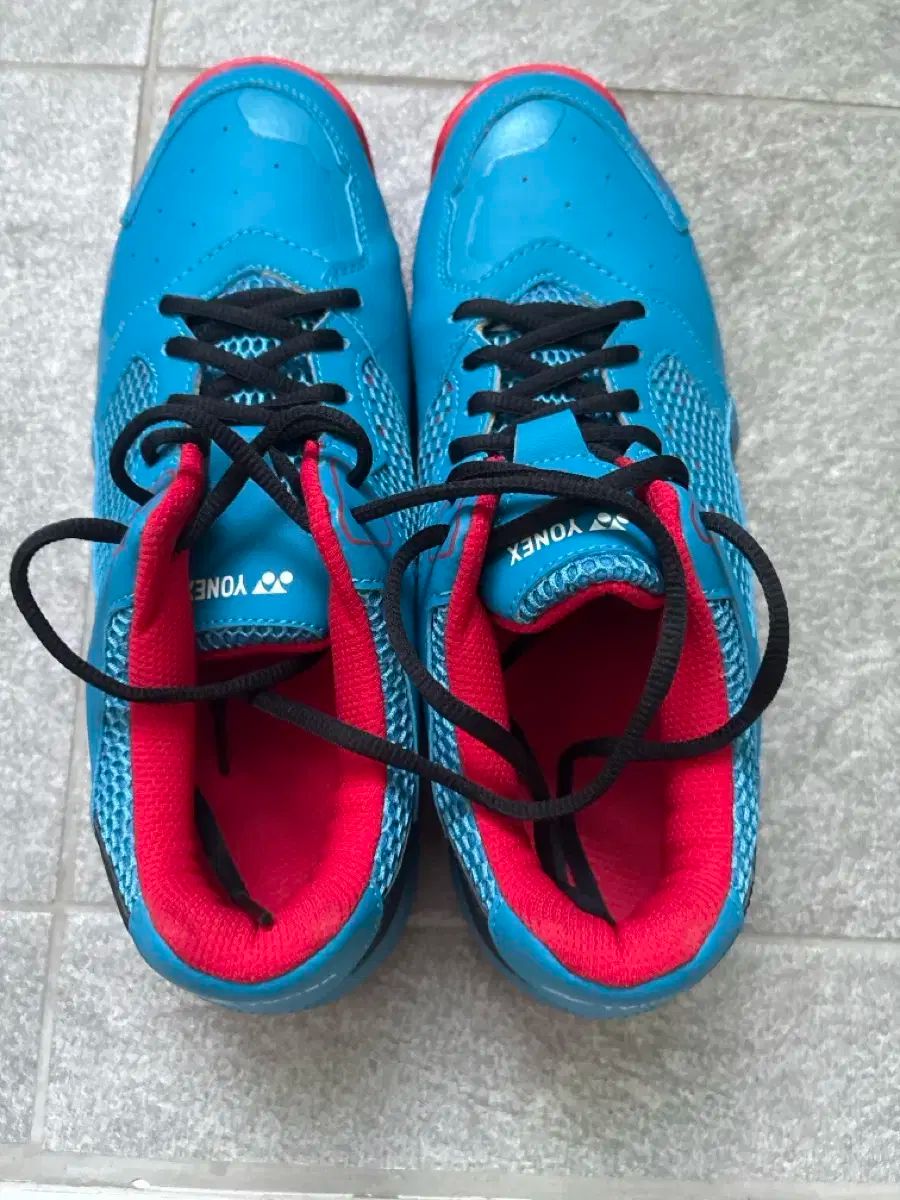 ヨネックス YONEX バドミントンシューズ