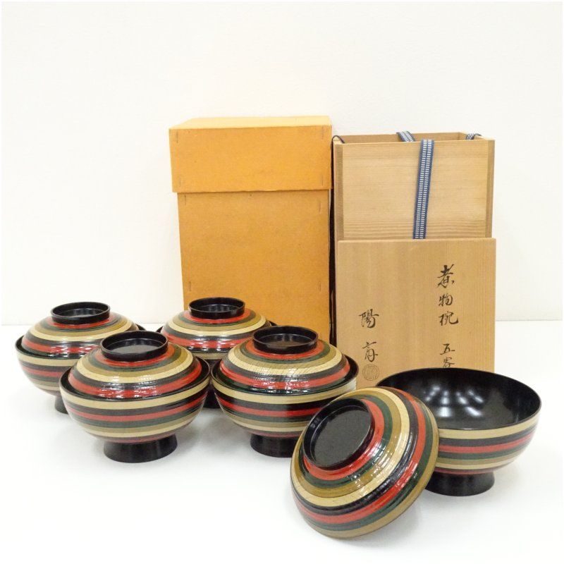 未使用 懐石道具 塗師 岡本陽斎作 木製黒真塗 金彩蒔絵 煮物椀 5客揃 共箱 未使用 懐石道具 塗師 岡本陽斎作 木製黒真塗 金彩蒔絵 煮物